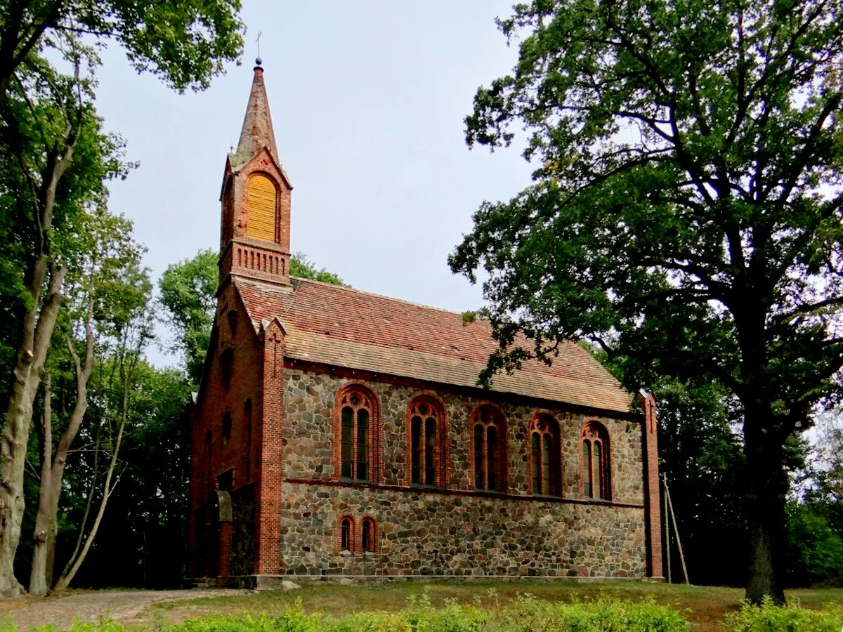 Photo showing: Brzostowa - Kościół św. Franciszka