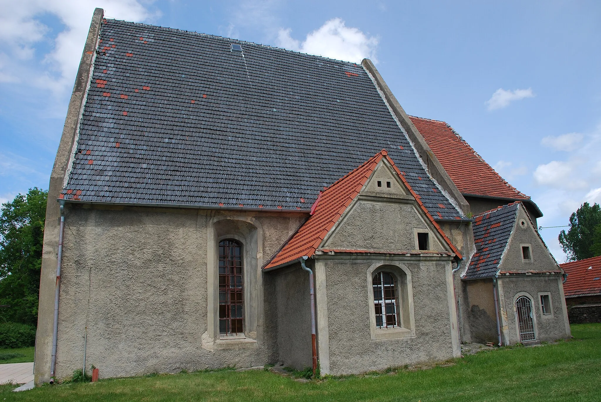 Photo showing: Bogumiłów - dawny kościół ewangelicki, obecnie rzymskokatolicki filialny p.w. Niepokalanego Poczęcia NMP, 1599