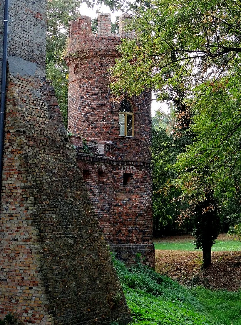 Photo showing: Broniszów. Dwór.