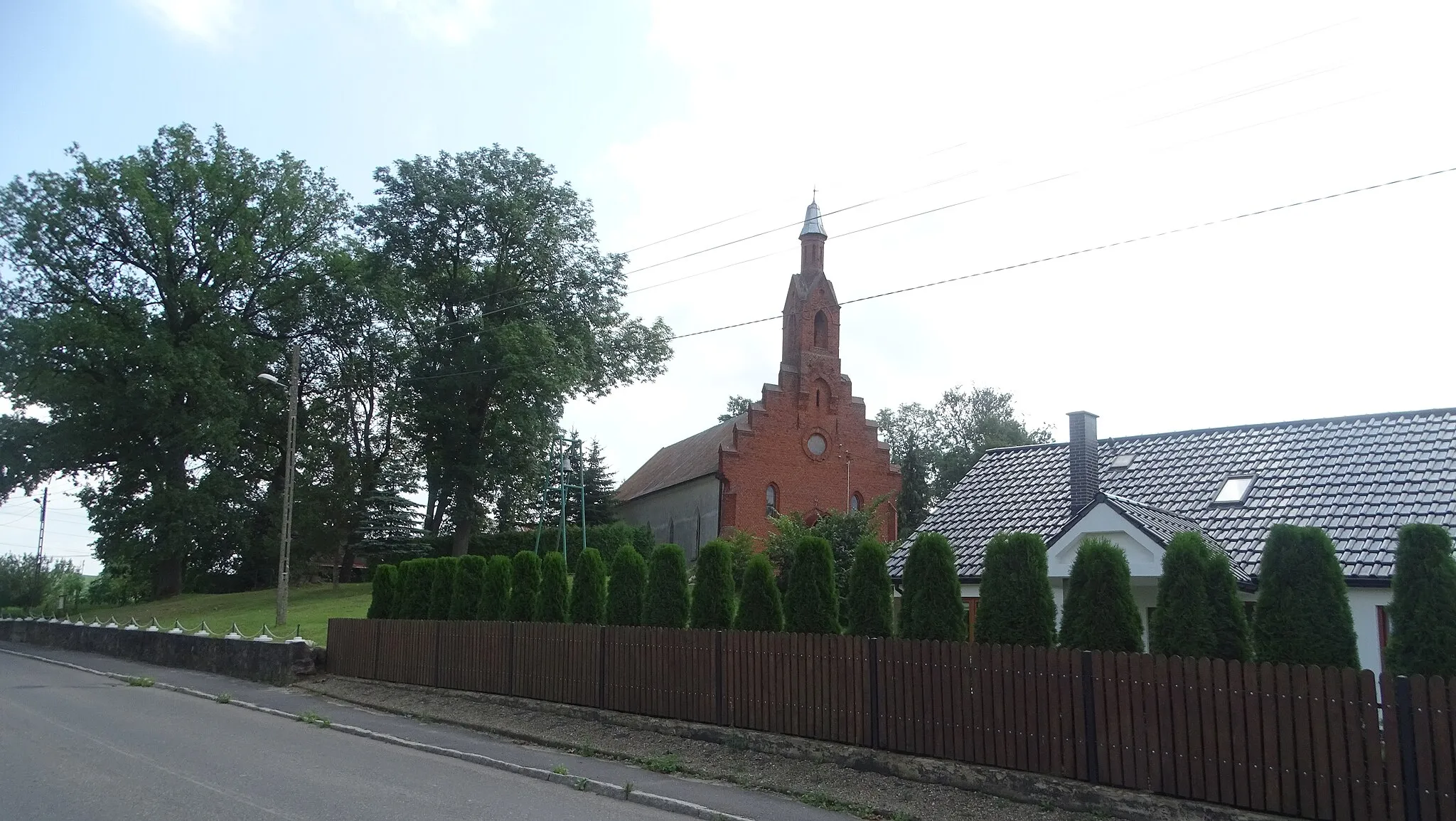 Photo showing: Kościół filialny Matki Bożej Nieustającej Pomocy w Strzelczynie, XVII w.
