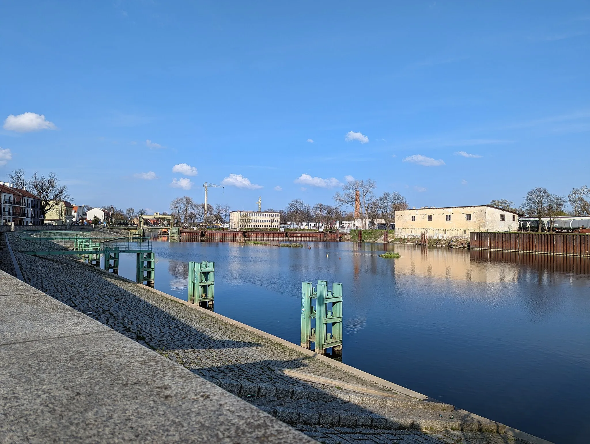 Photo showing: River port Nowa Sól