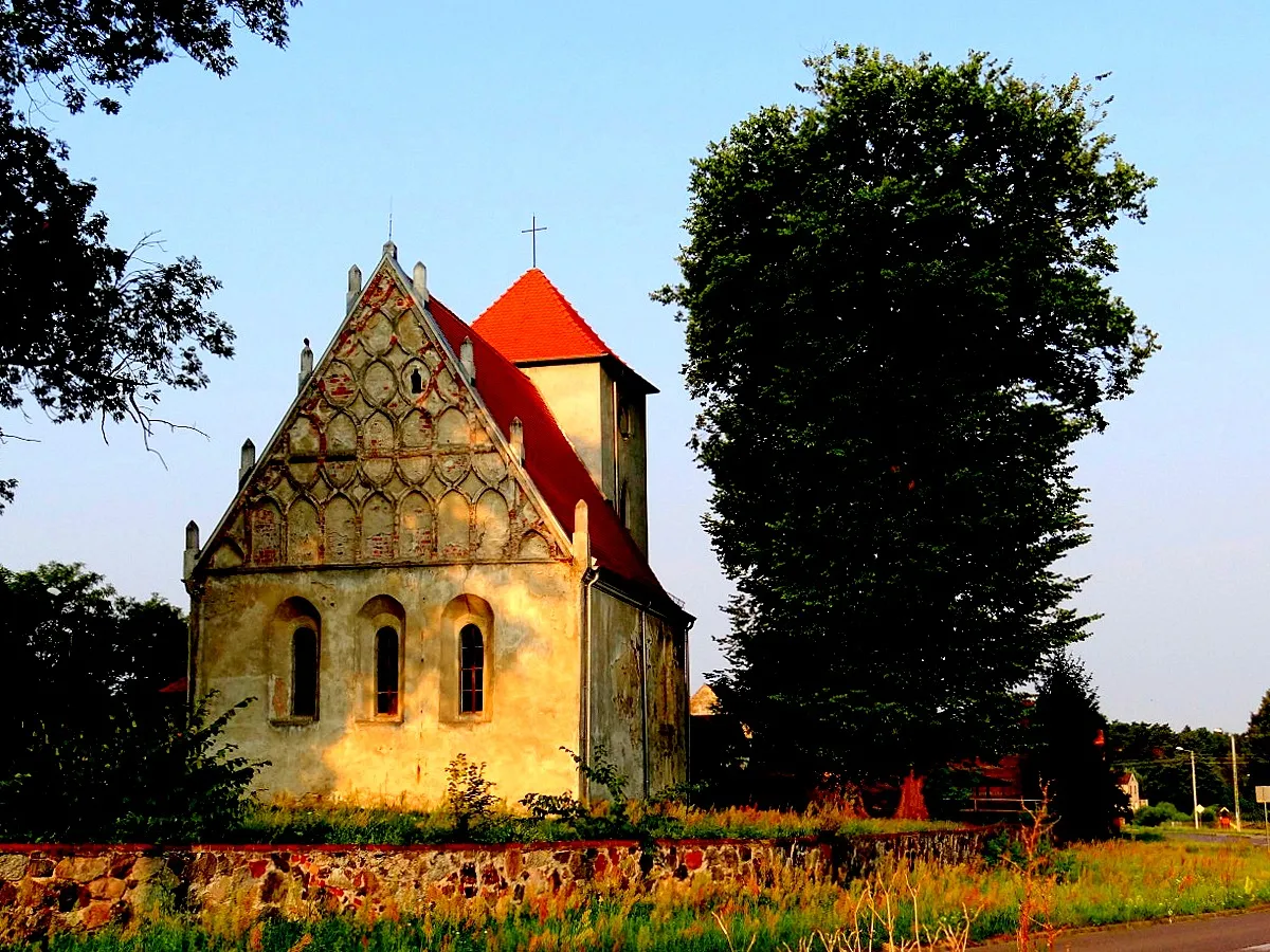 Photo showing: Gronów. Kościół św. Piusa X XIII w.