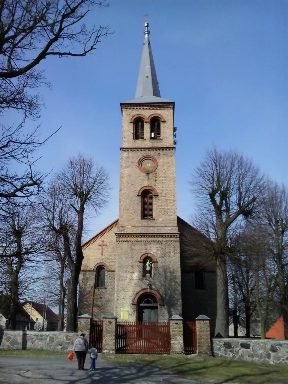 Photo showing: Kościół parafialny w Trzebiszewie (1846-1848).