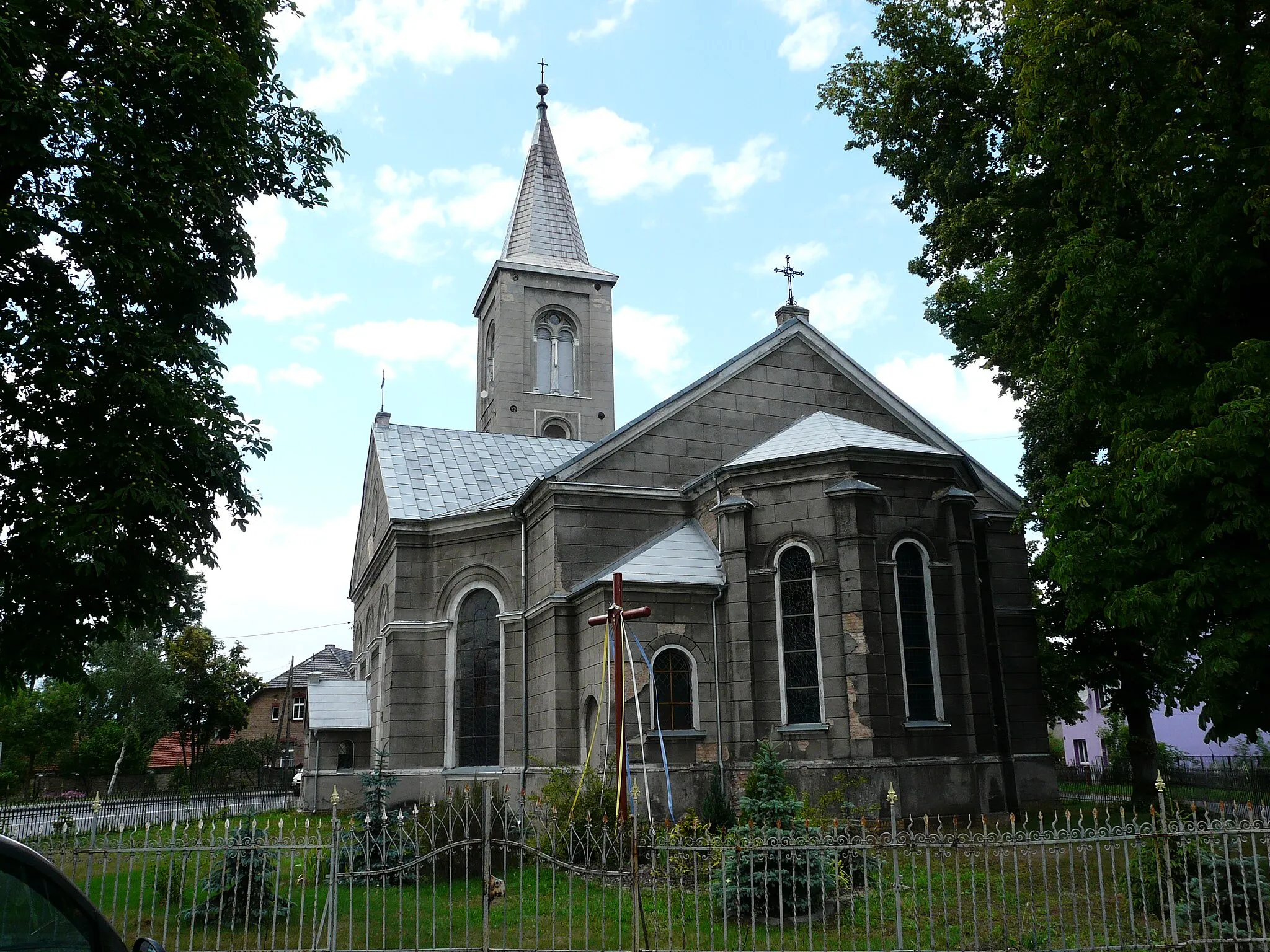 Photo showing: Deszczno, kościół