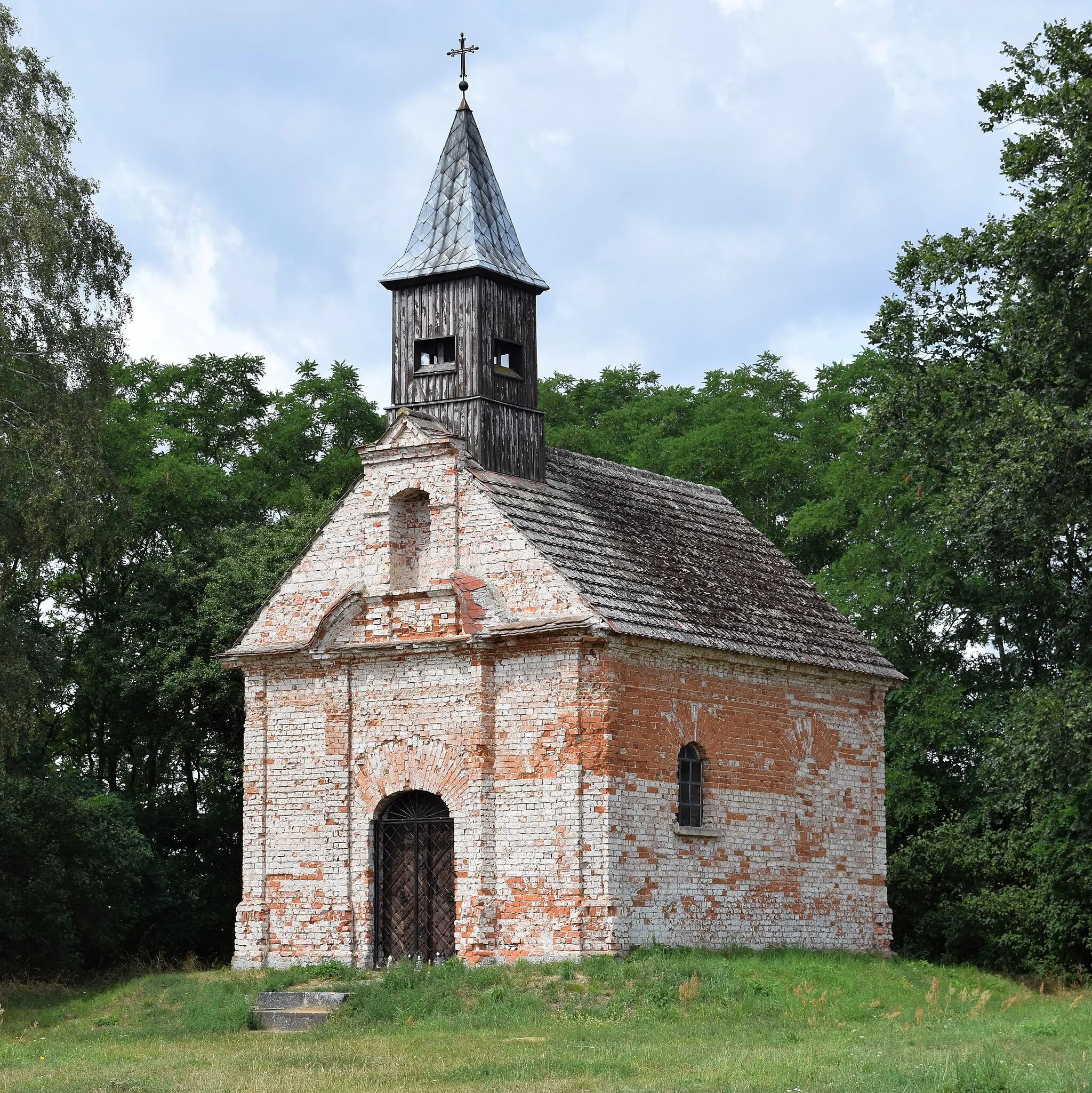 Photo showing: Kaplica polna Najświętszej Marii Panny w Rokitnie