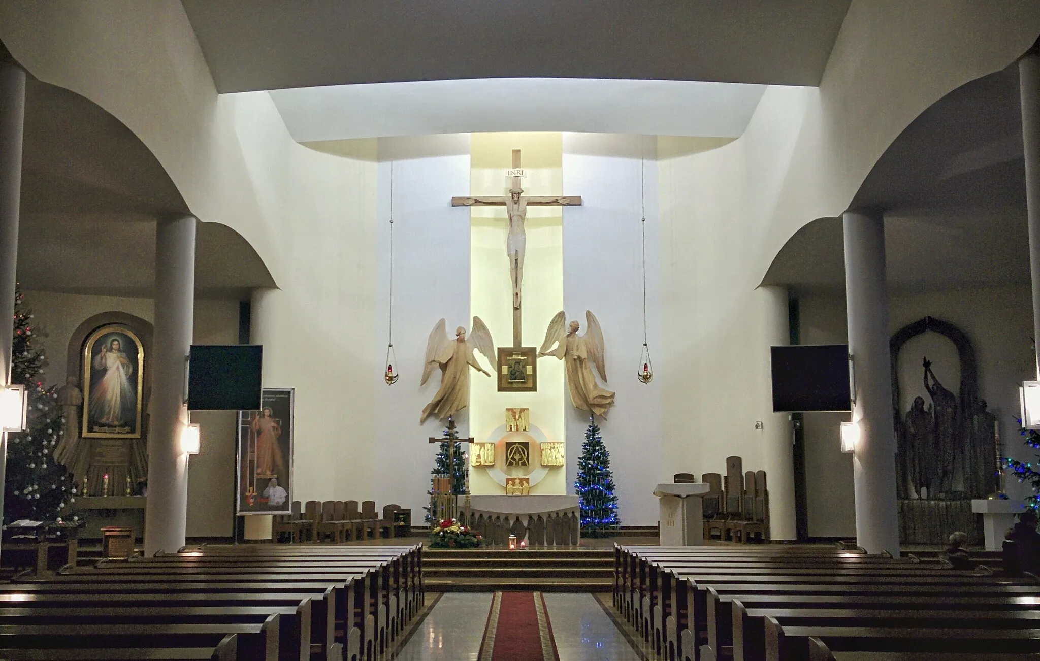 Photo showing: Kościół Matki Bożej Nieustającej Pomocy w Krynicy-Zdróju