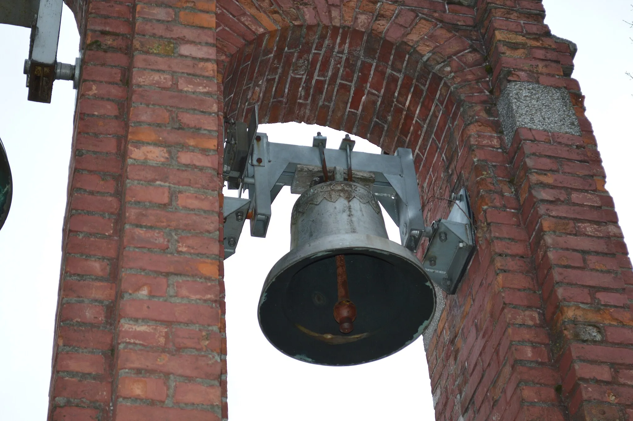Photo showing: Mały dzwon kościoła w Turzy