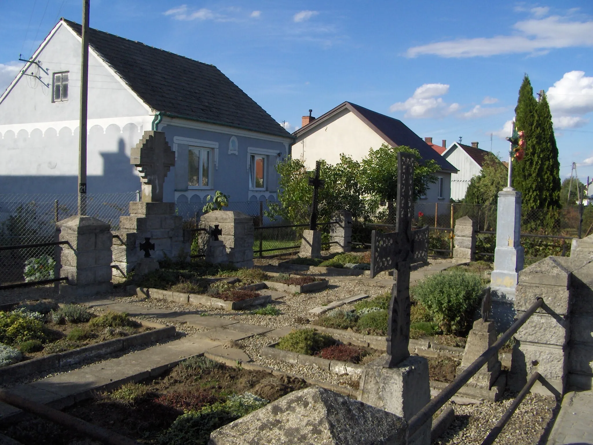 Photo showing: Cmentarz wojenny z okresu I wojny światowej w miejscowości Łętowice. Cmentarz numer 283