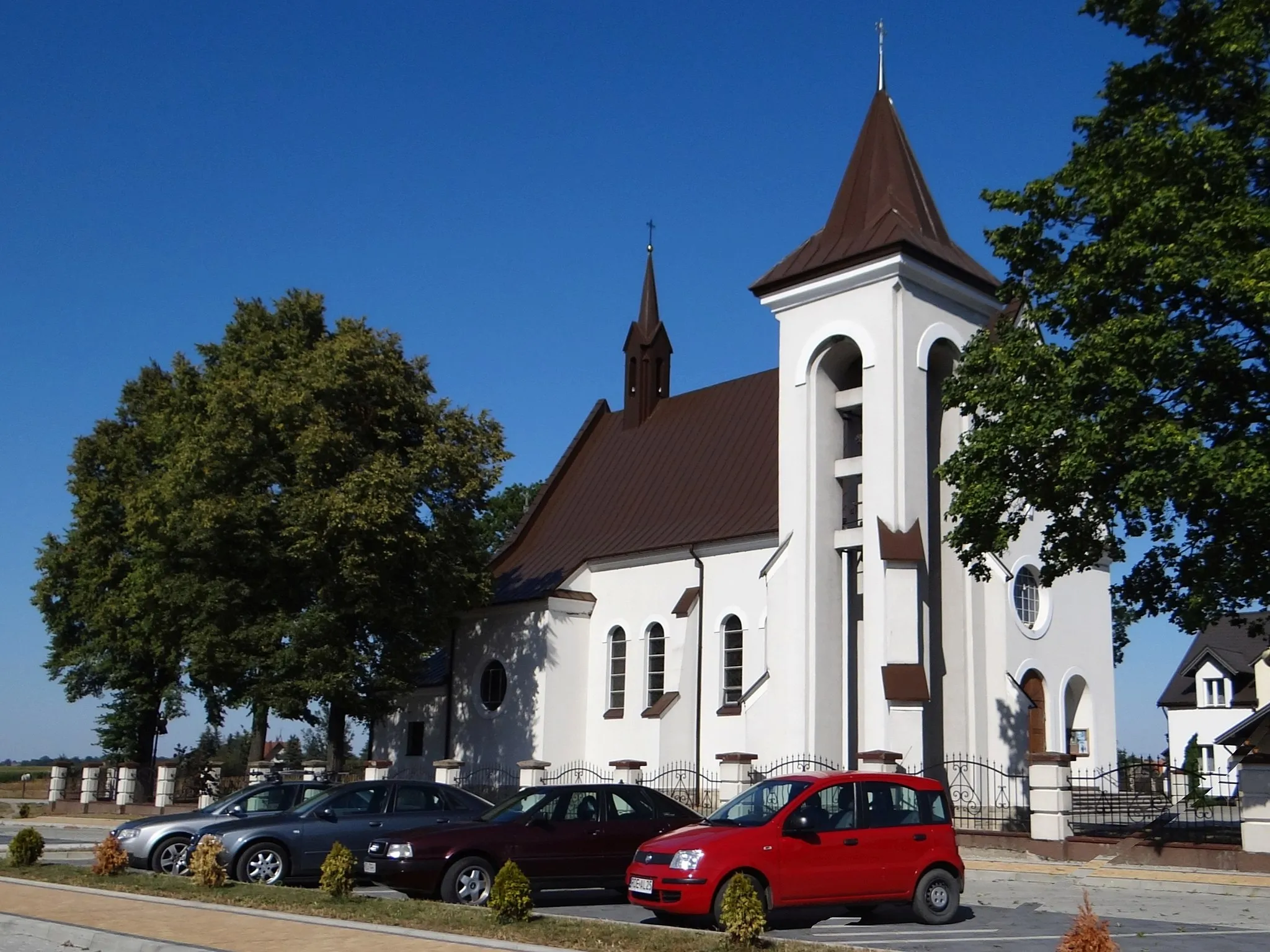 Photo showing: Kościół w Jadownikach Mokrych