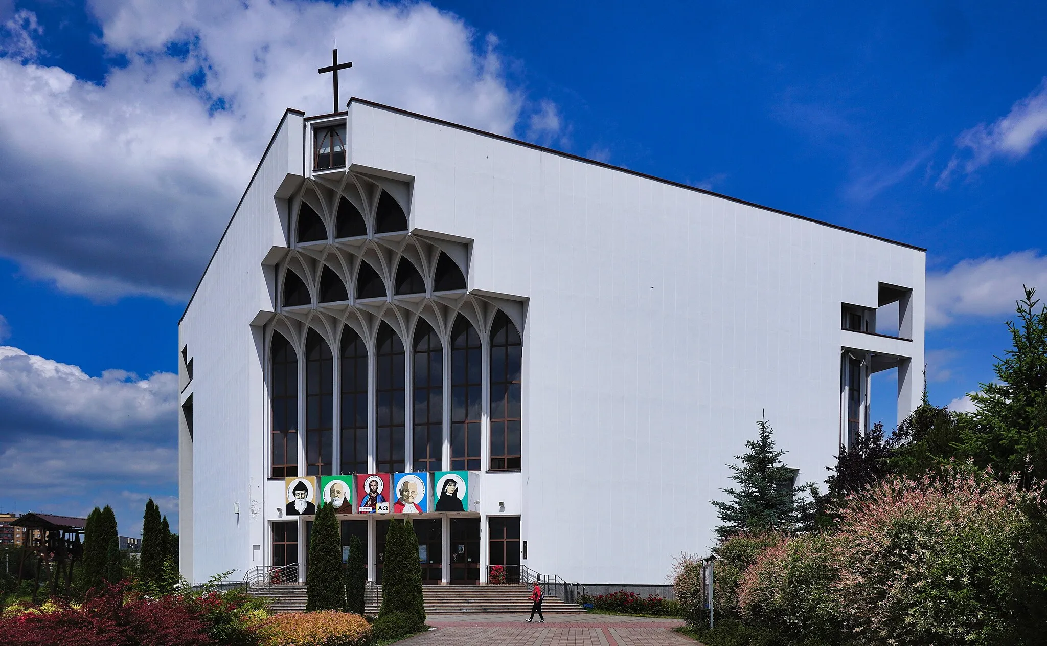 Photo showing: Kościół św. Brata Alberta w Krakowie na osiedlu Dywizjonu 303 63.