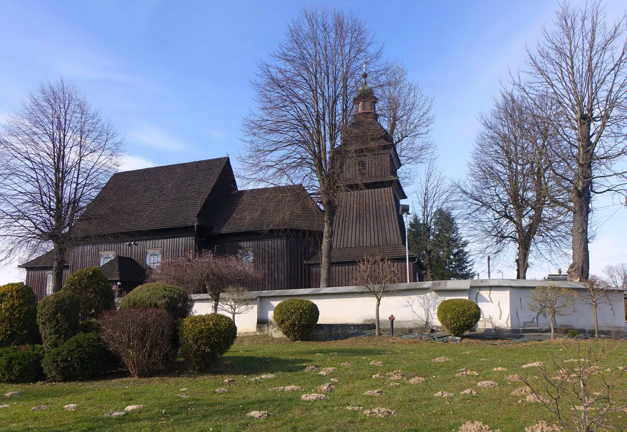 Photo showing: Barwałd Dolny. Zabytkowy kościół