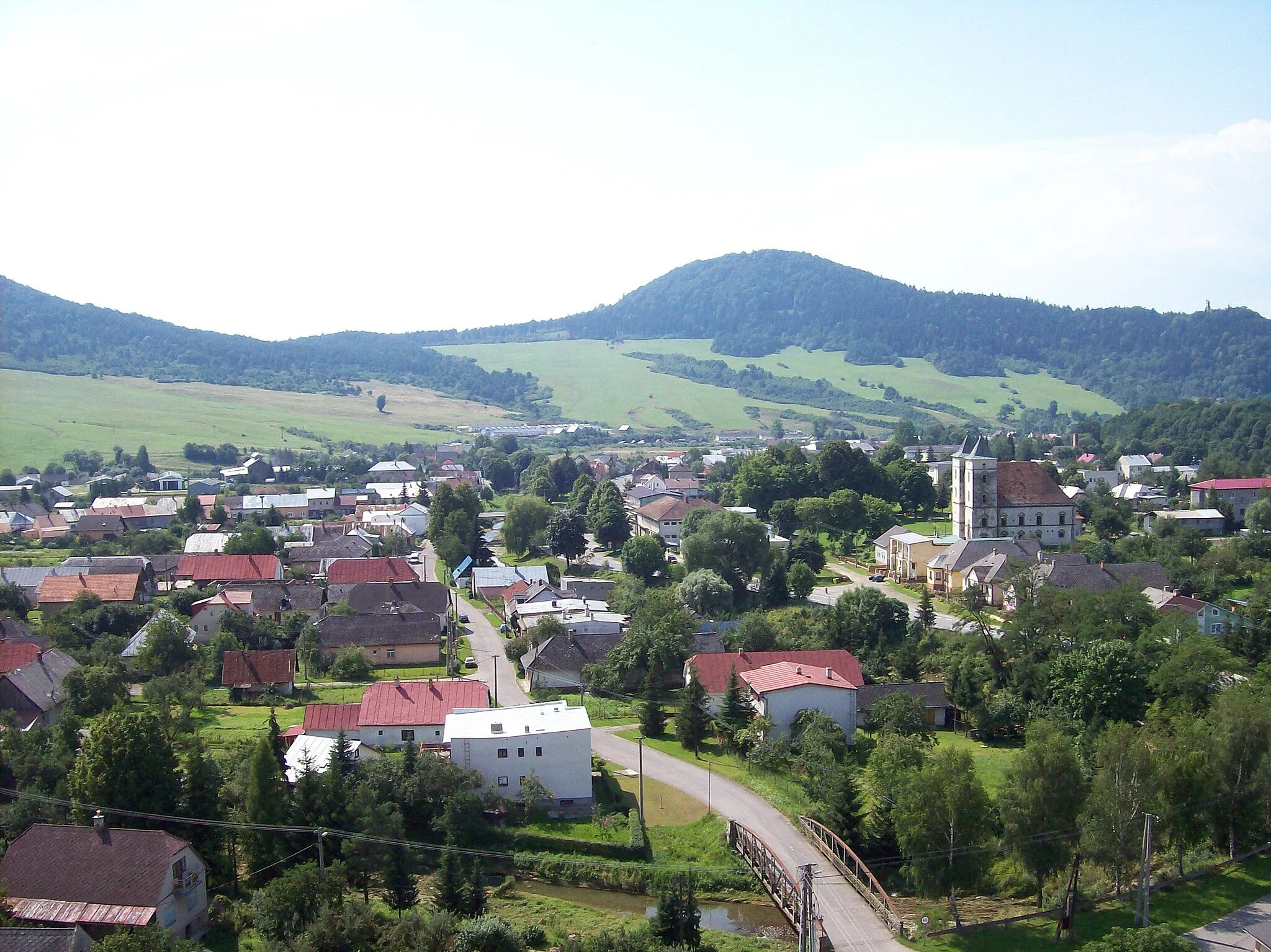 Photo showing: View of Zborov vilage.