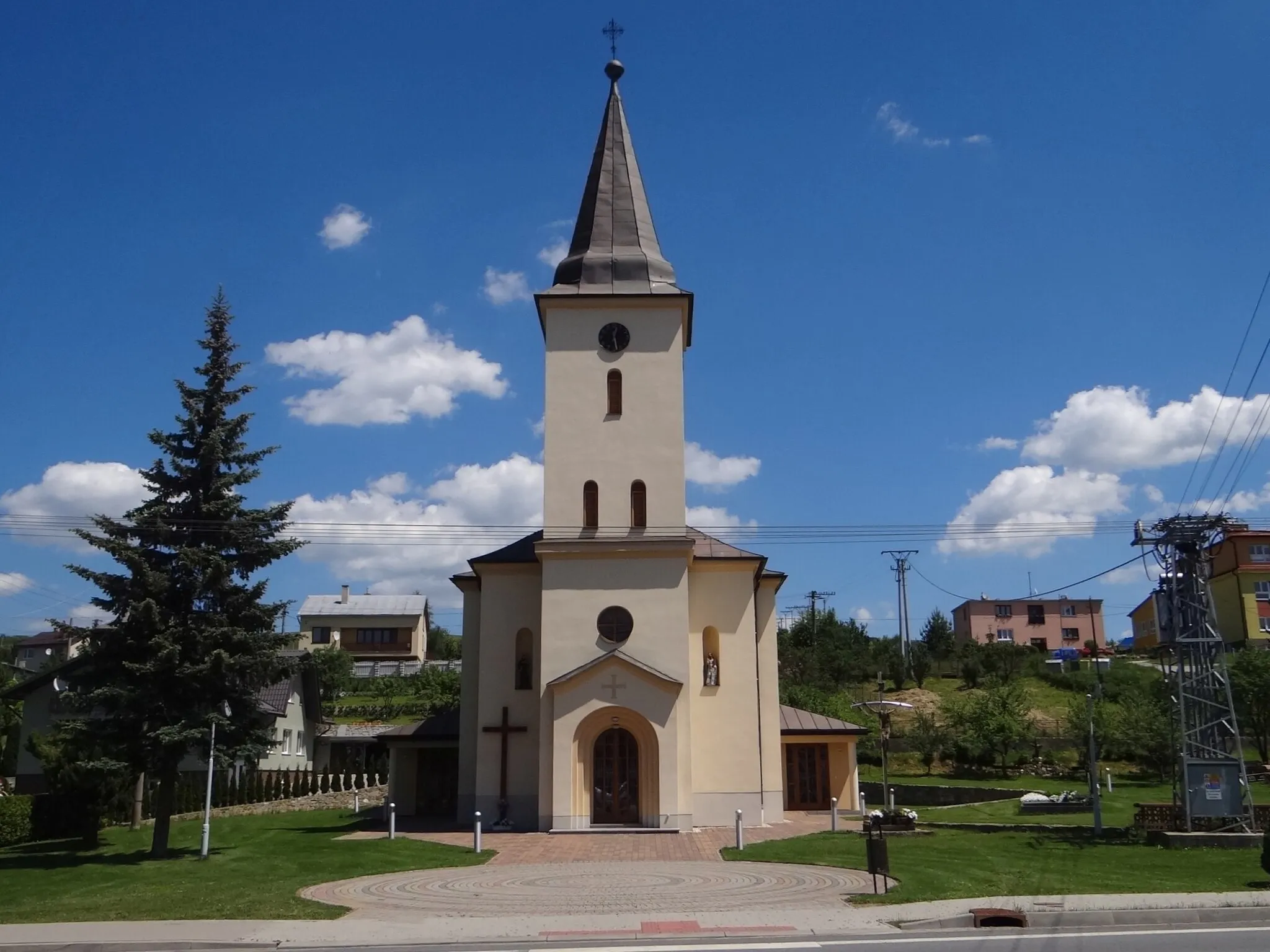 Photo showing: Ľubotín (church)