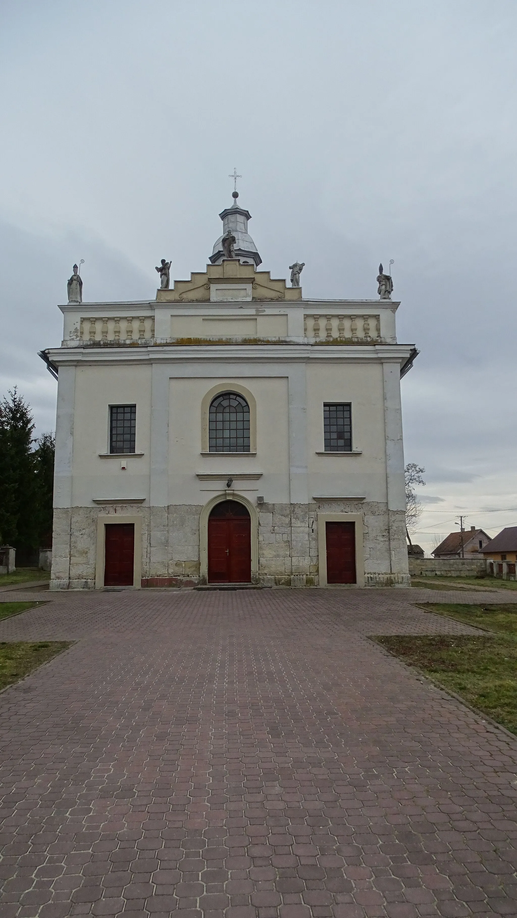 Photo showing: Kościół parafialny św. Marcina we Wrocieryżu