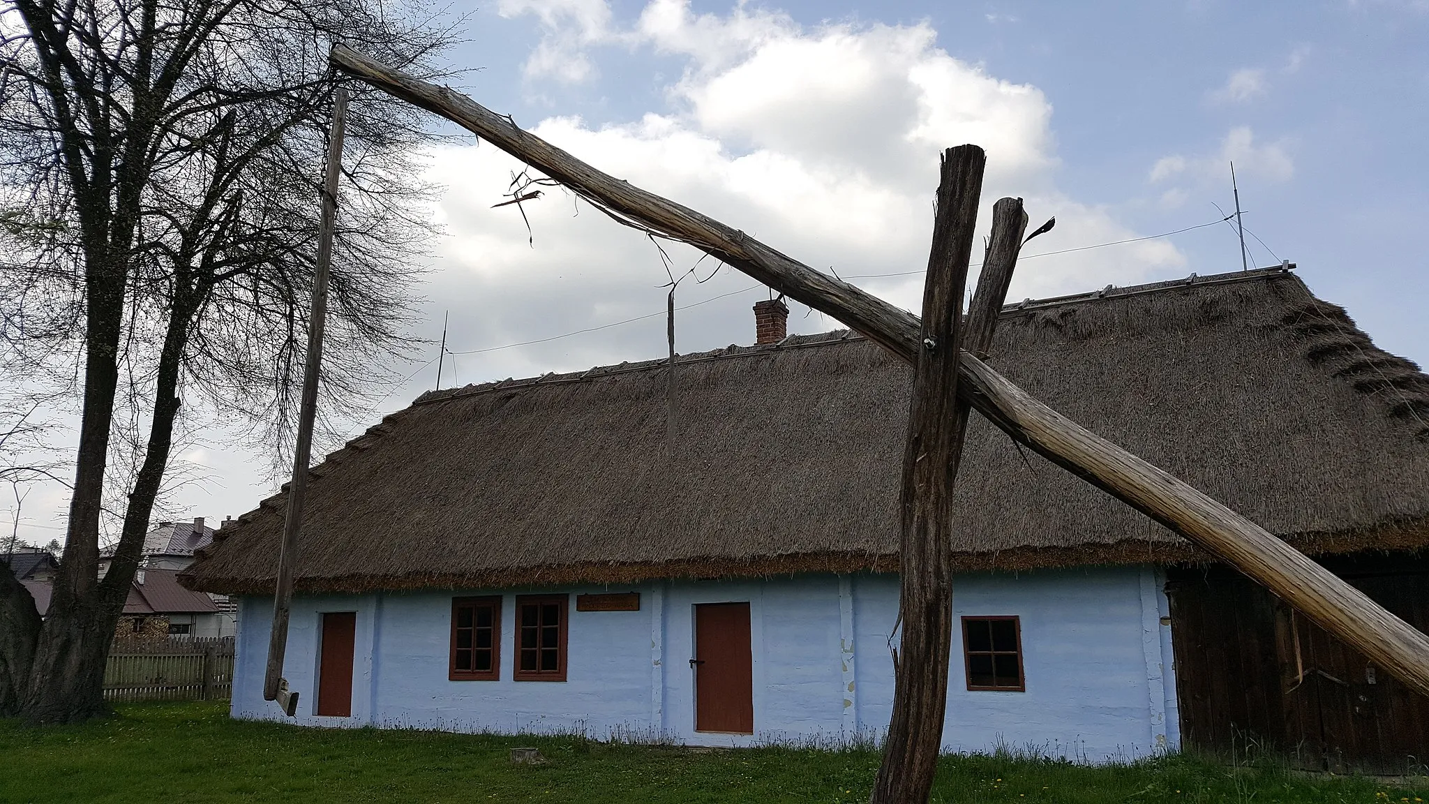 Photo showing: Stary dom Witosów w Wierzchosławicach. Miejsce, w którym urodził się Wincenty Witos. Obecnie część muzeum.