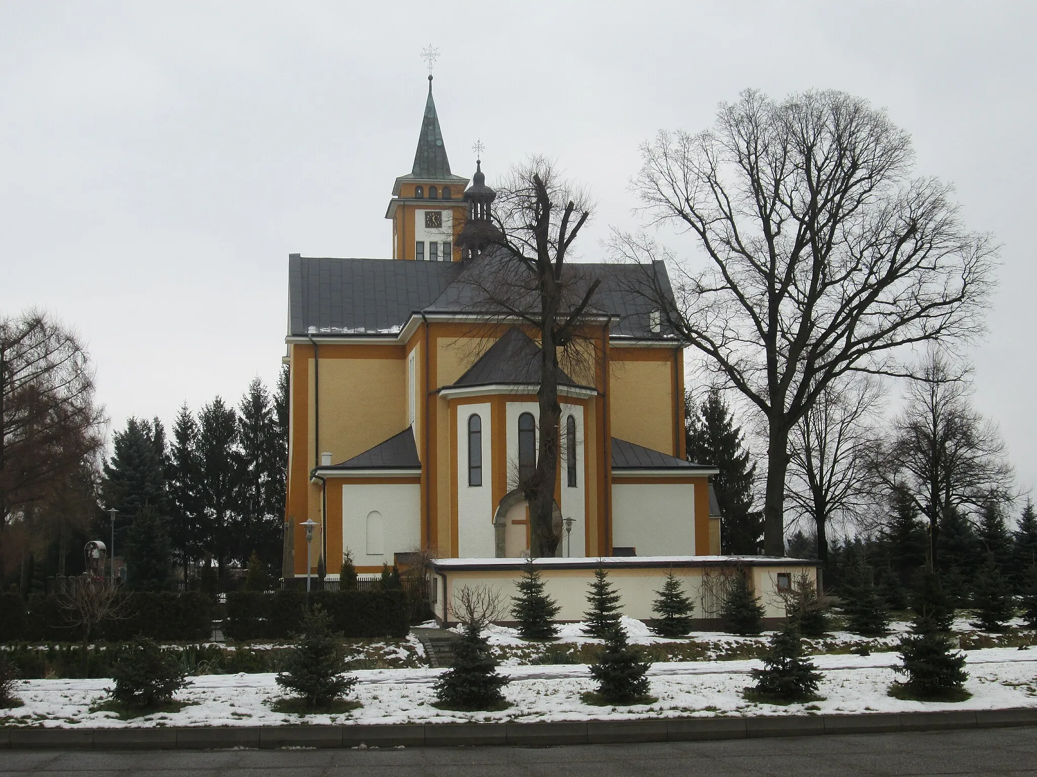 Photo showing: Kościół Wszystkich Świętych w Straszęcinie