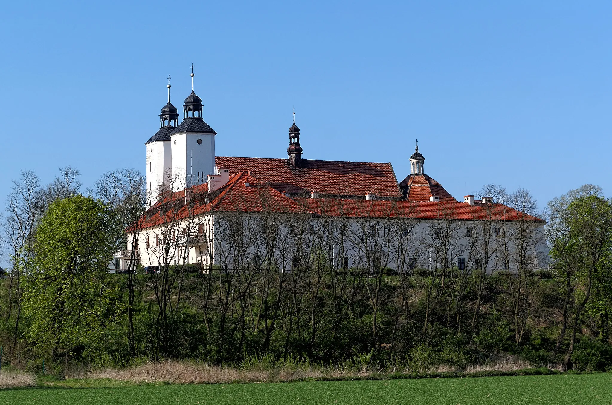 Photo showing: Monastery in Hebdów