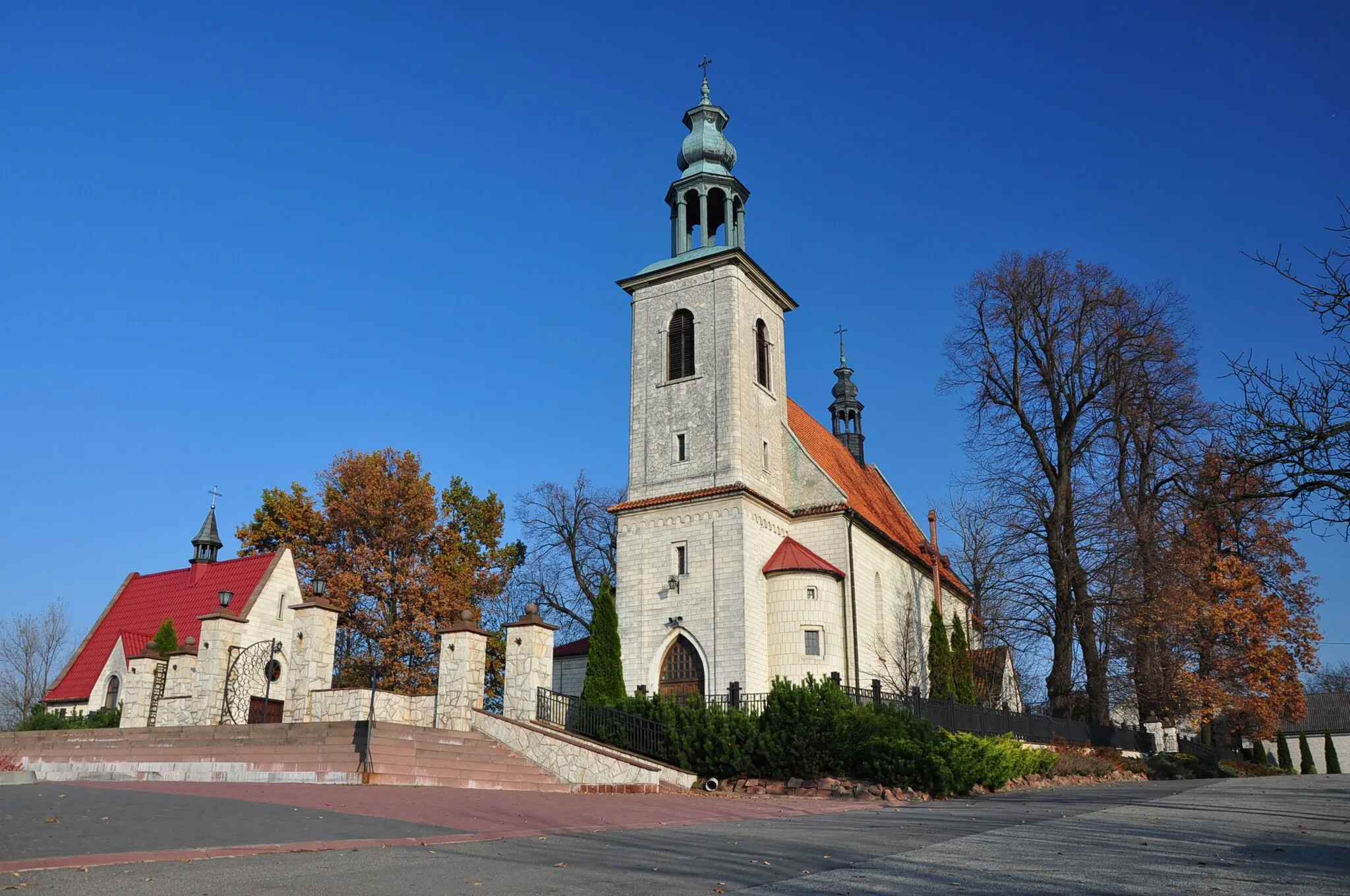Photo showing: Kościół pw. św. Marii Magdaleny w Gołaczewach.