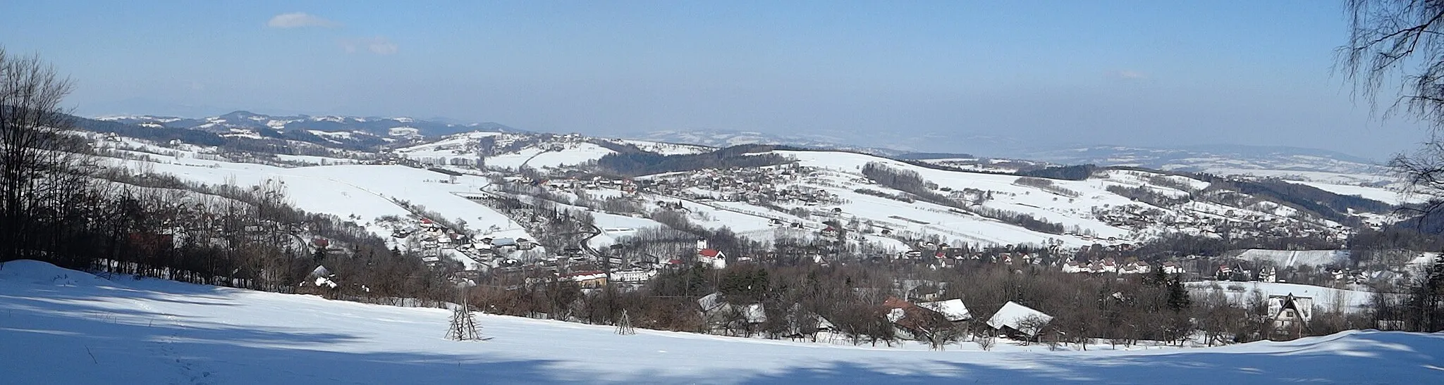 Photo showing: Panorama Żegociny z Łopusza