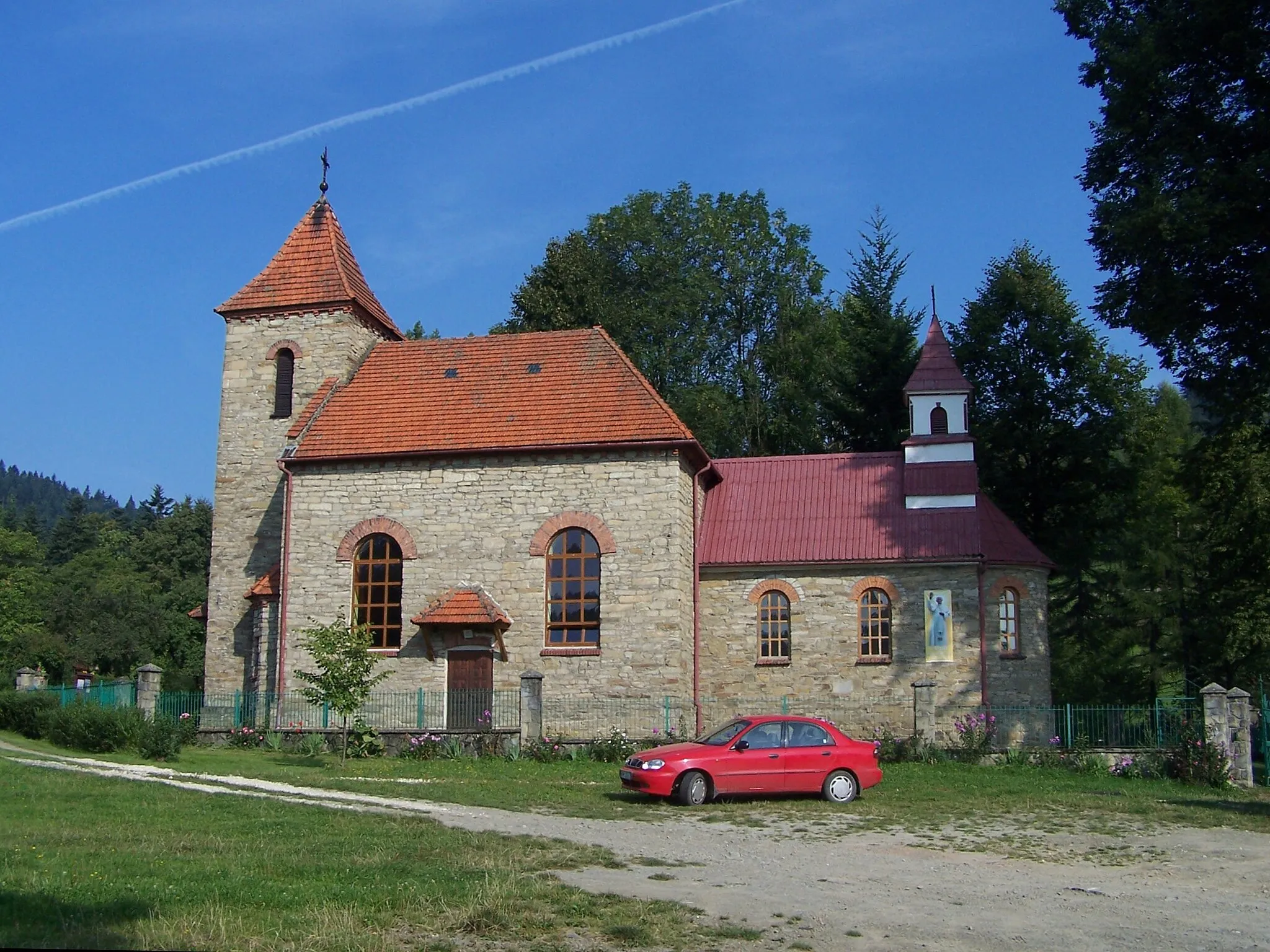 Photo showing: Węglówka (województwo małopolskie). Kościół Matki Boskiej Anielskiej