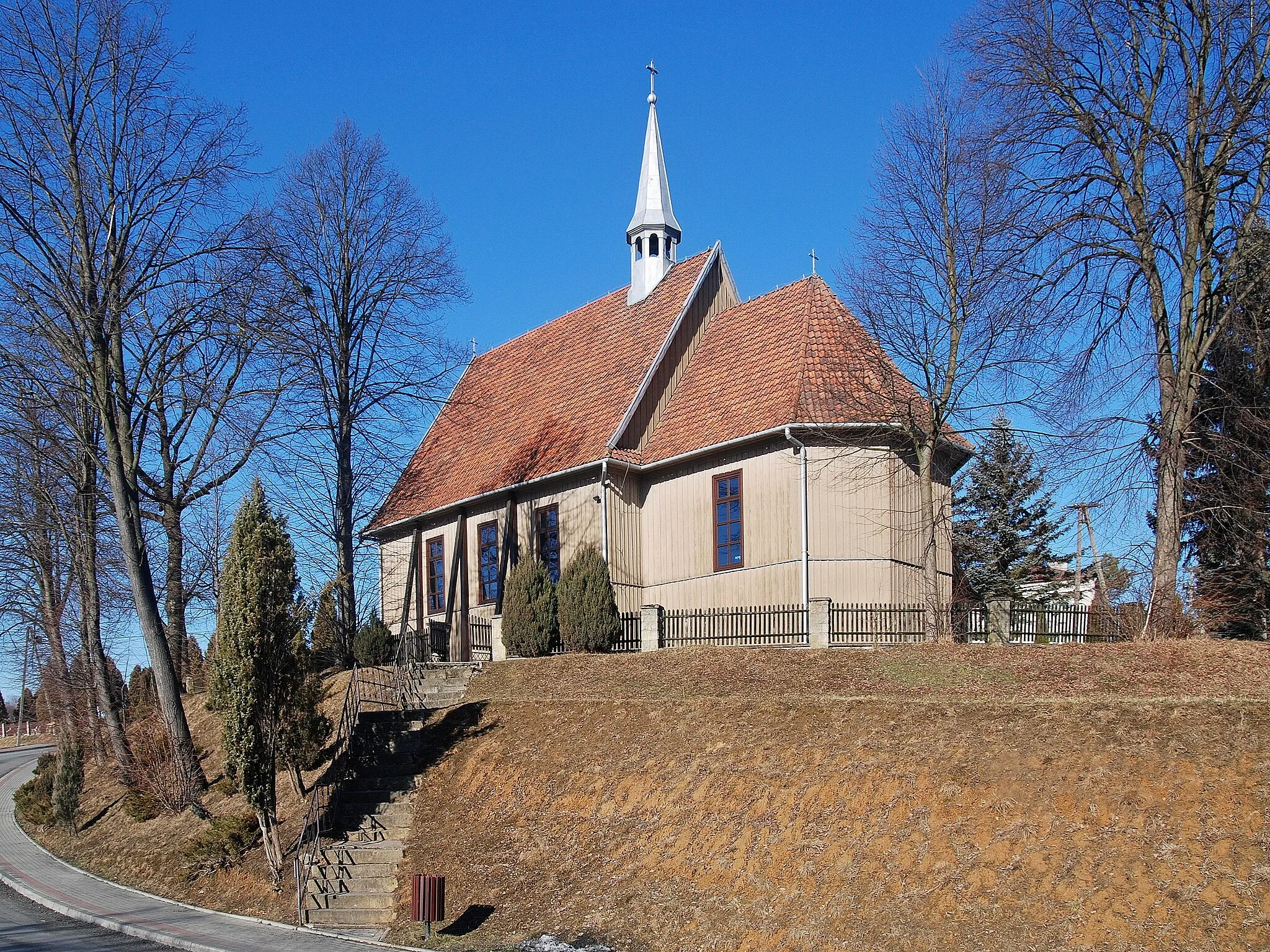 Photo showing: Swoszowa, kościół Matki Bożej Królowej Polski