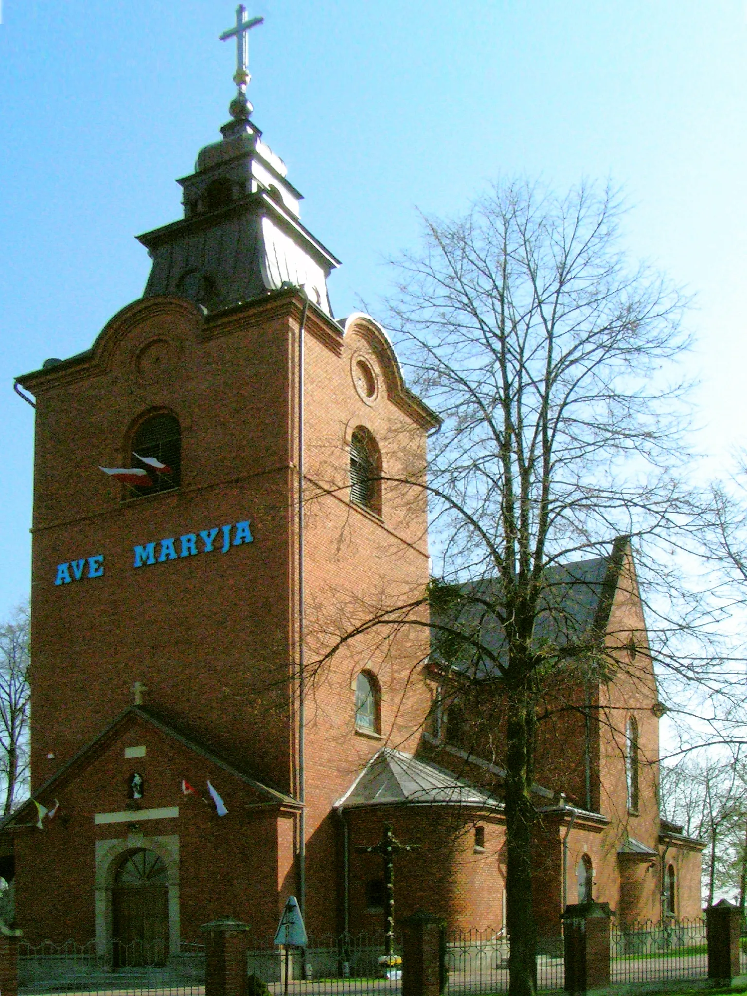 Photo showing: Parish church of Saint Adalbert in Staszkówka