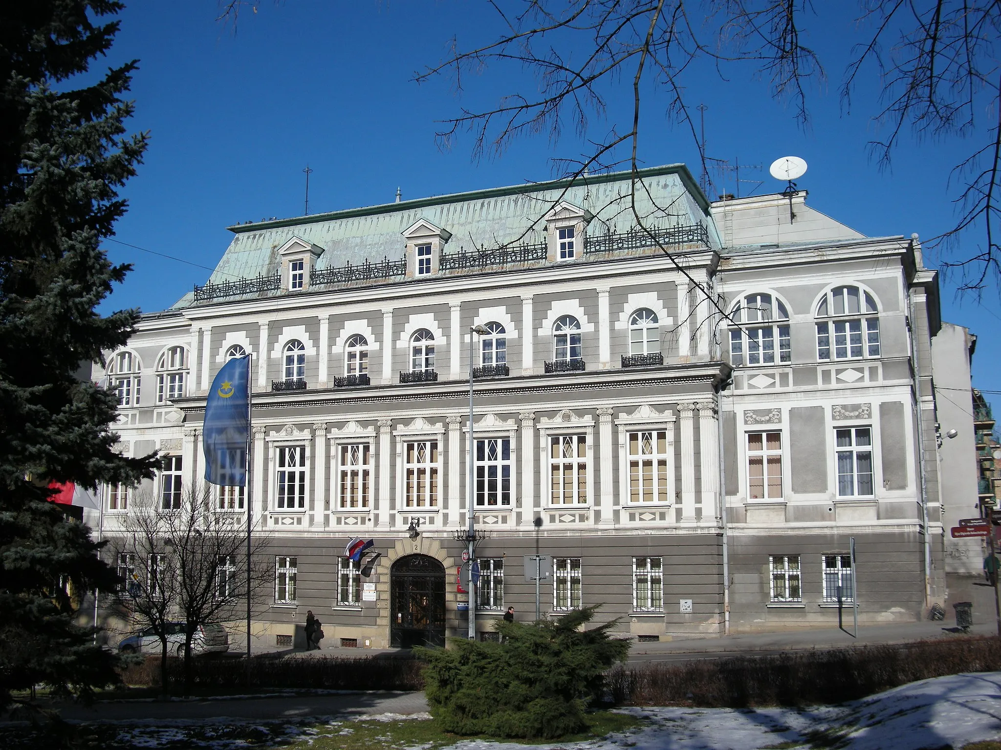 Photo showing: Budynek dawnego Banku Austro-Węgierskiego. Obecnie siedziba Prezydenta Tarnowa