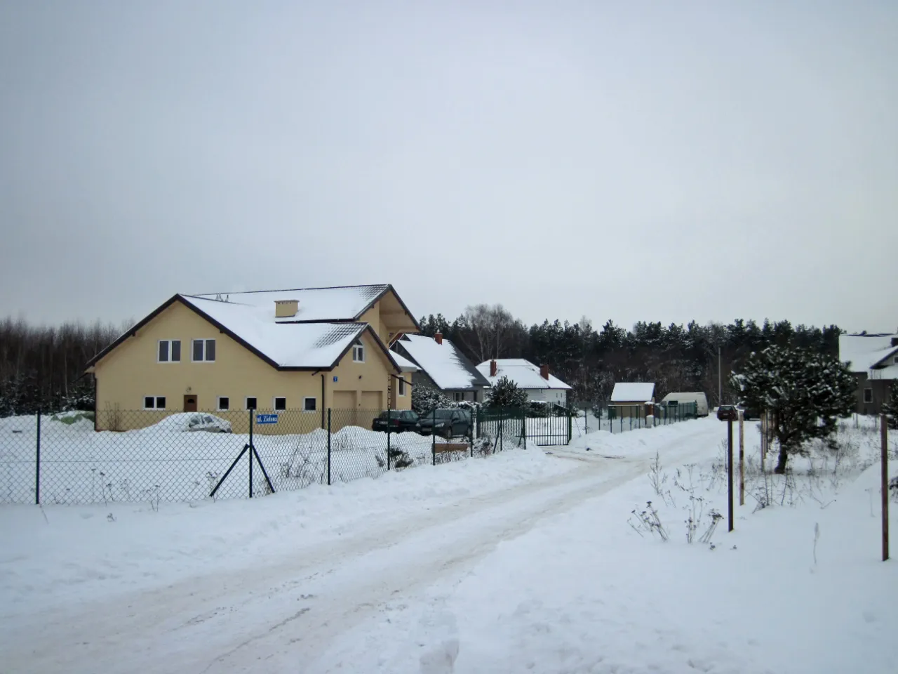 Photo showing: Borowa Góra zimą - ul Zielona