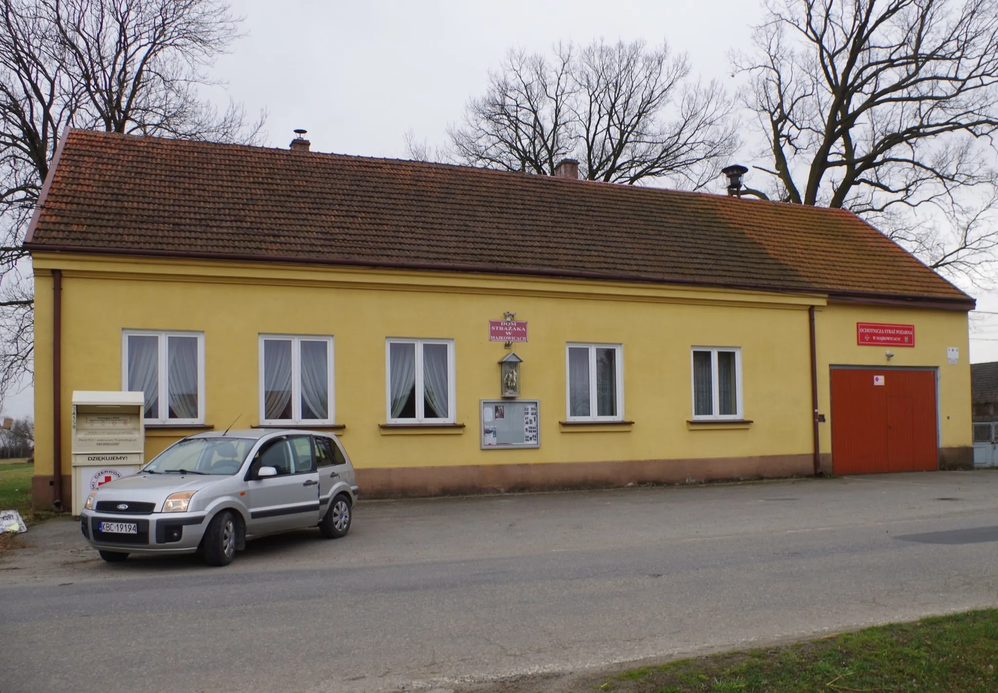 Photo showing: Dom Strażaka w Majkowicach