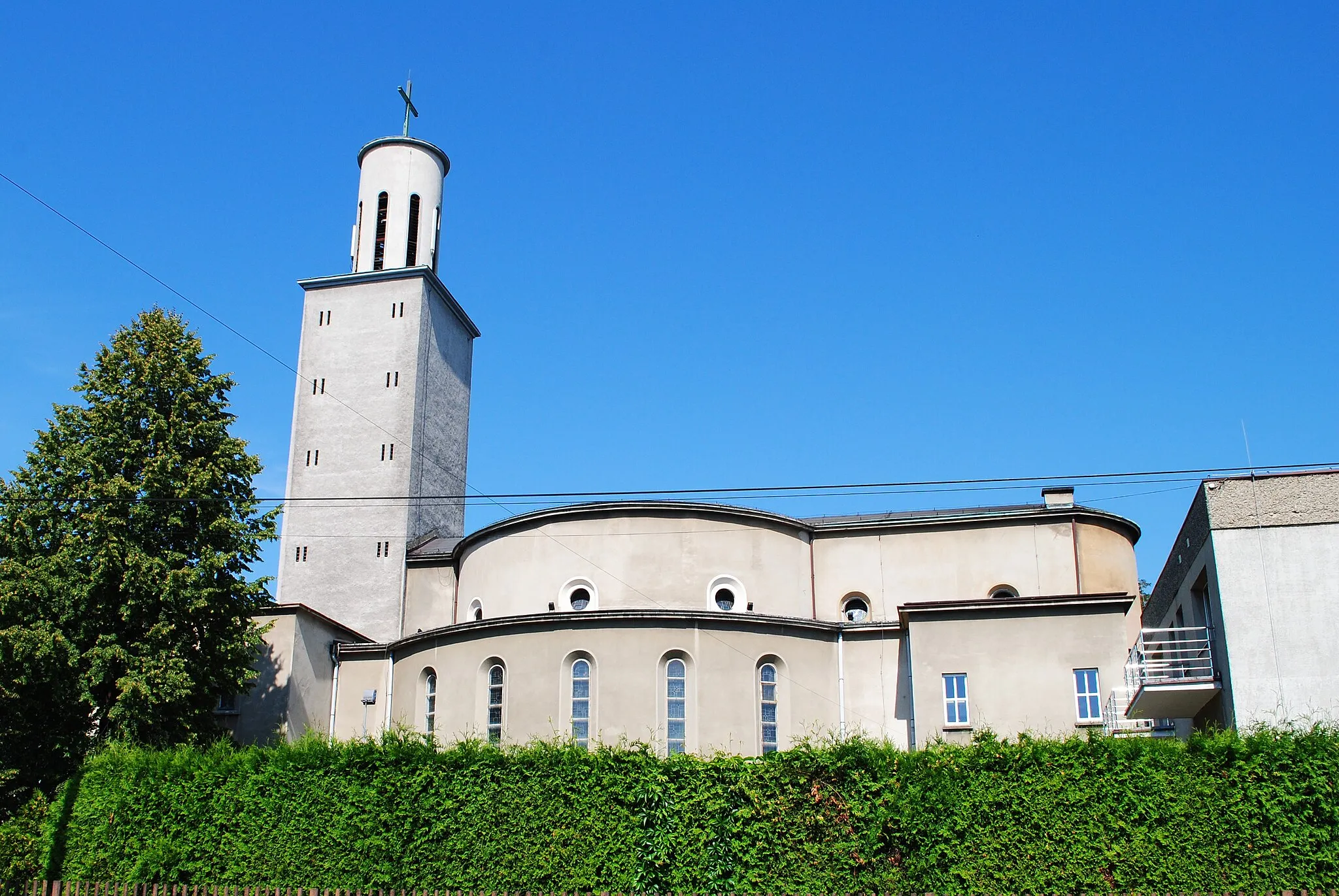 Photo showing: Katowice-Murcki. Ul. Solskiego. Kościół Rzymskokatolicki pw. Najświętszego Serca Pana Jezusa