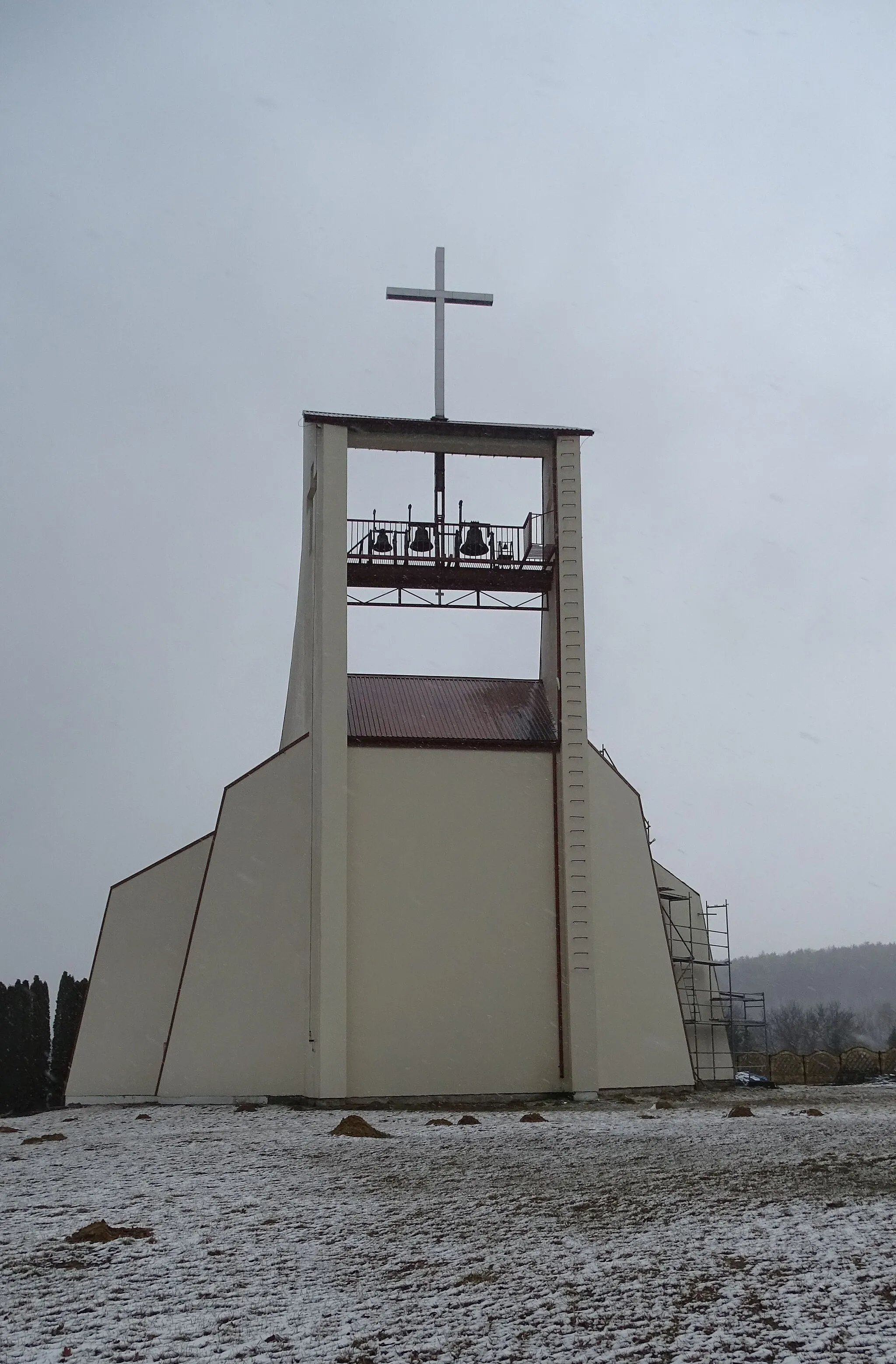 Photo showing: Kościół Matki Bożej Częstochowskiej w Lubczy