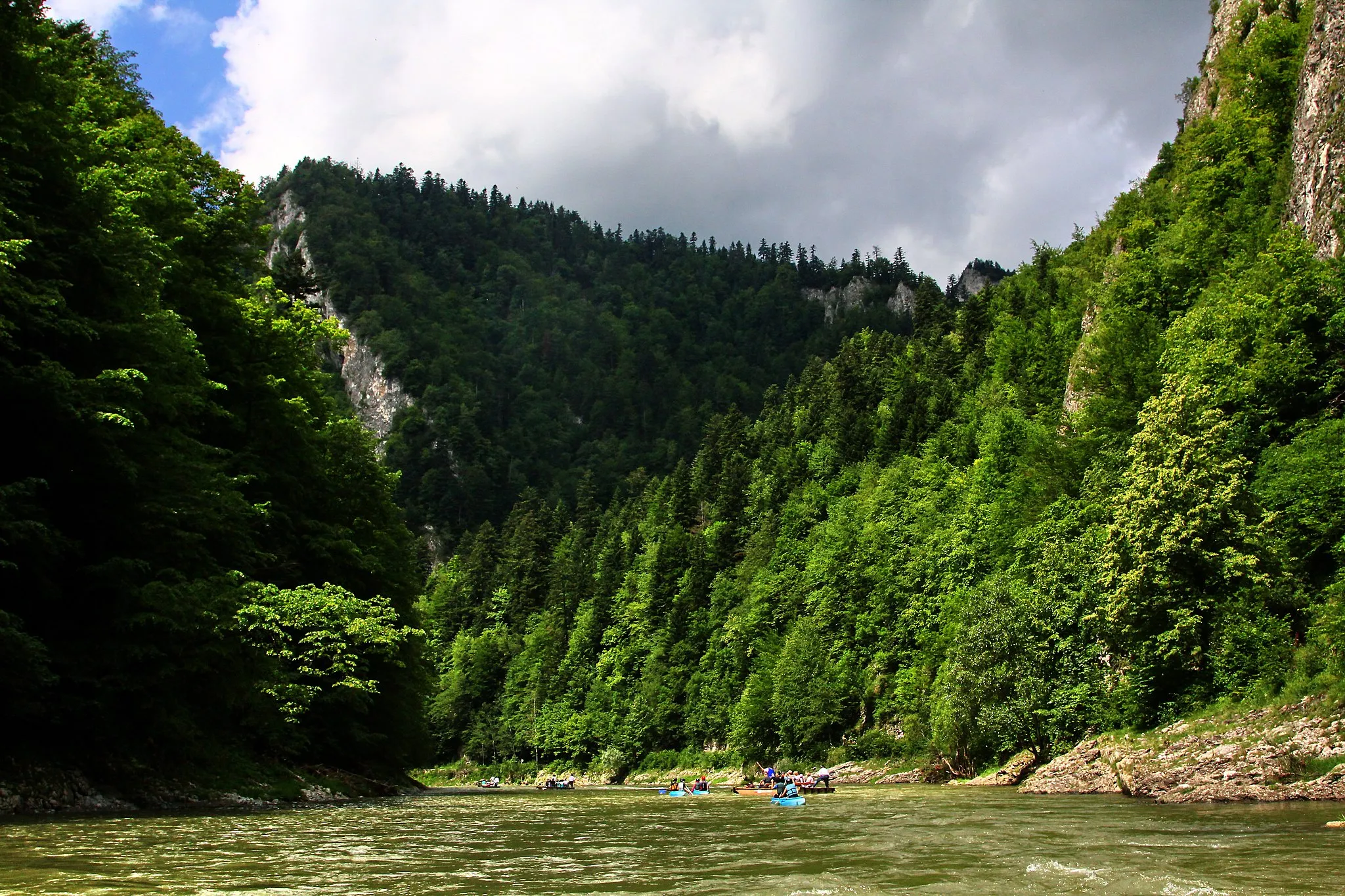 Photo showing: Spływ Dunajcem. Pieniny.