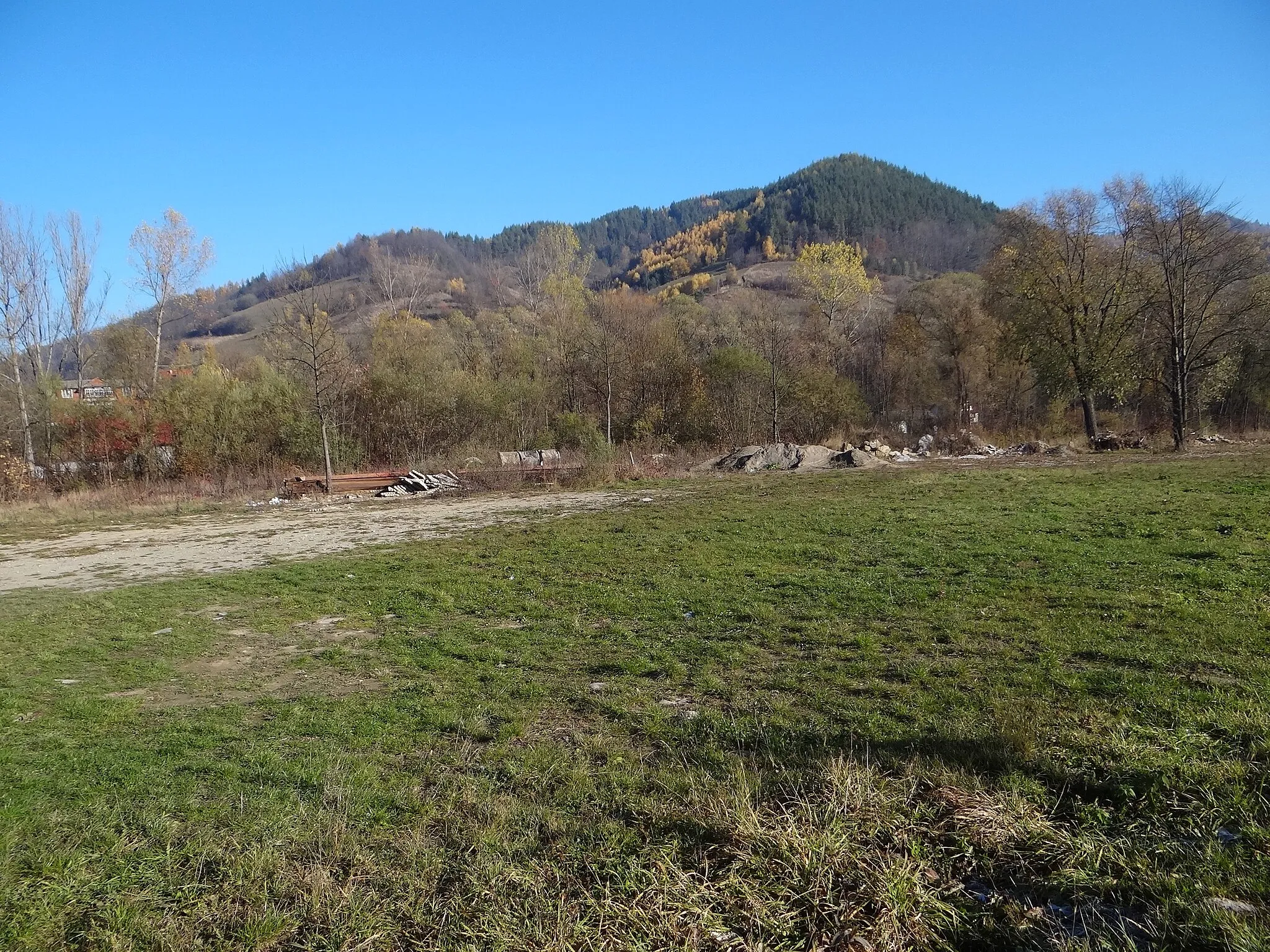 Photo showing: Widok z Ochotnicy dolnej na grzbiet Gołego Wierchu