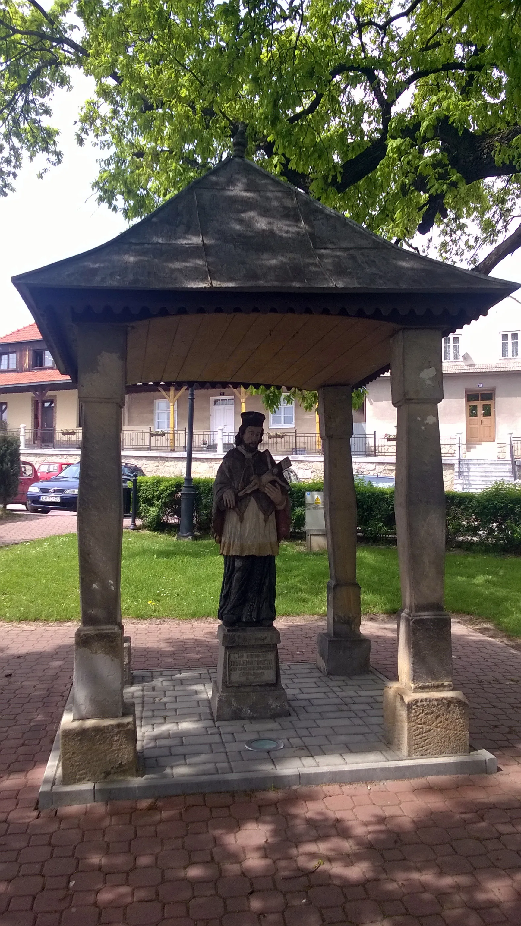 Photo showing: Pomnik Jana Nepomucena na czchowskim Rynku.
