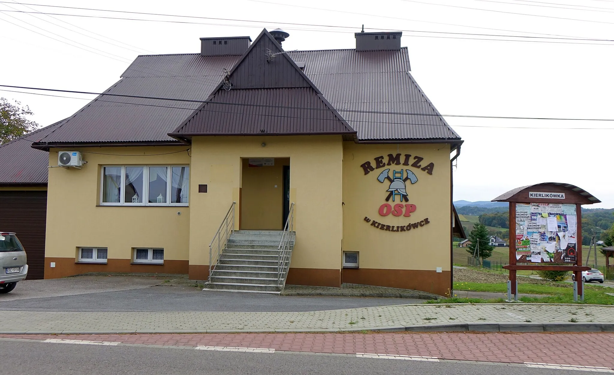 Photo showing: Remiza OSP w Kierlikówce
