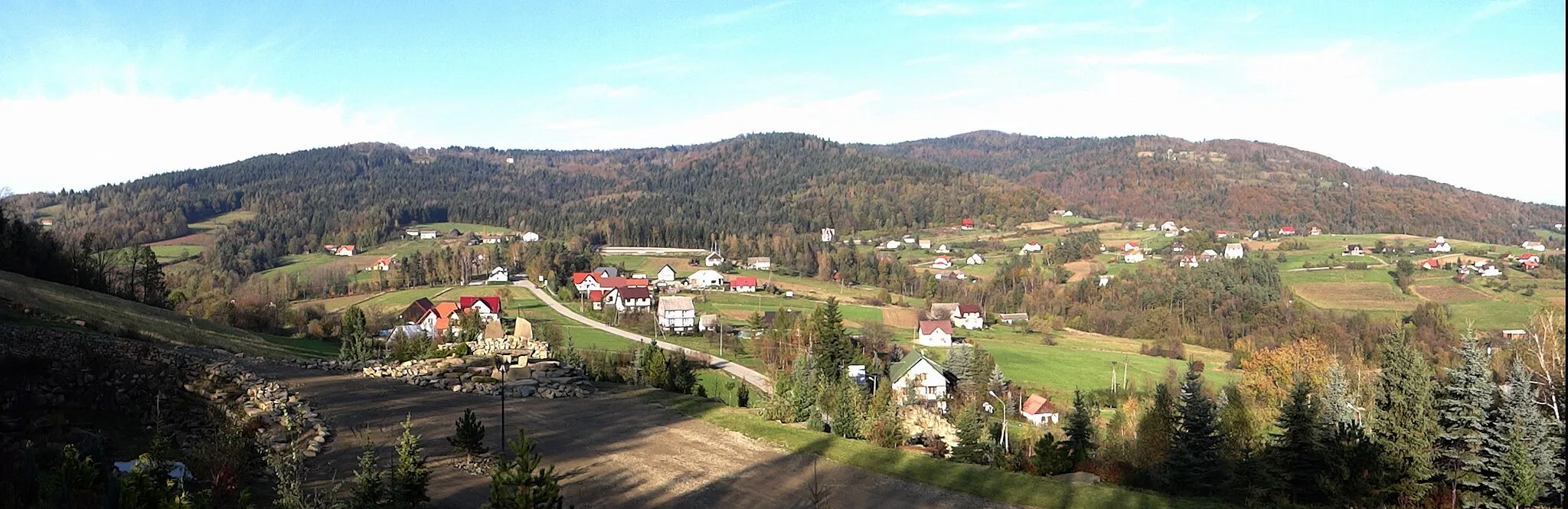 Photo showing: Panorama widokowa z Pasierbca na Pasierbiecką Górę i Kamionną