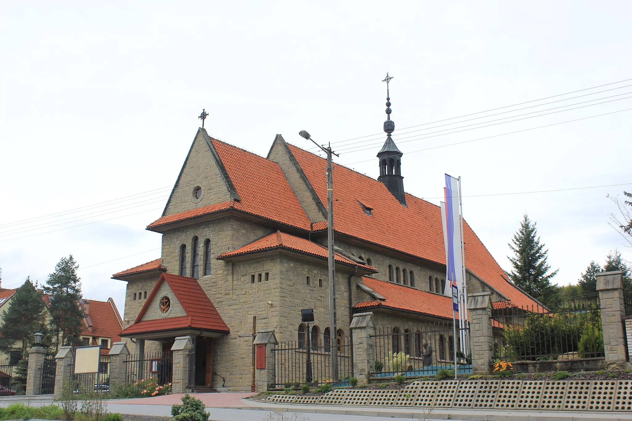 Photo showing: Tenczyn - Our Lady Queen of Poland church