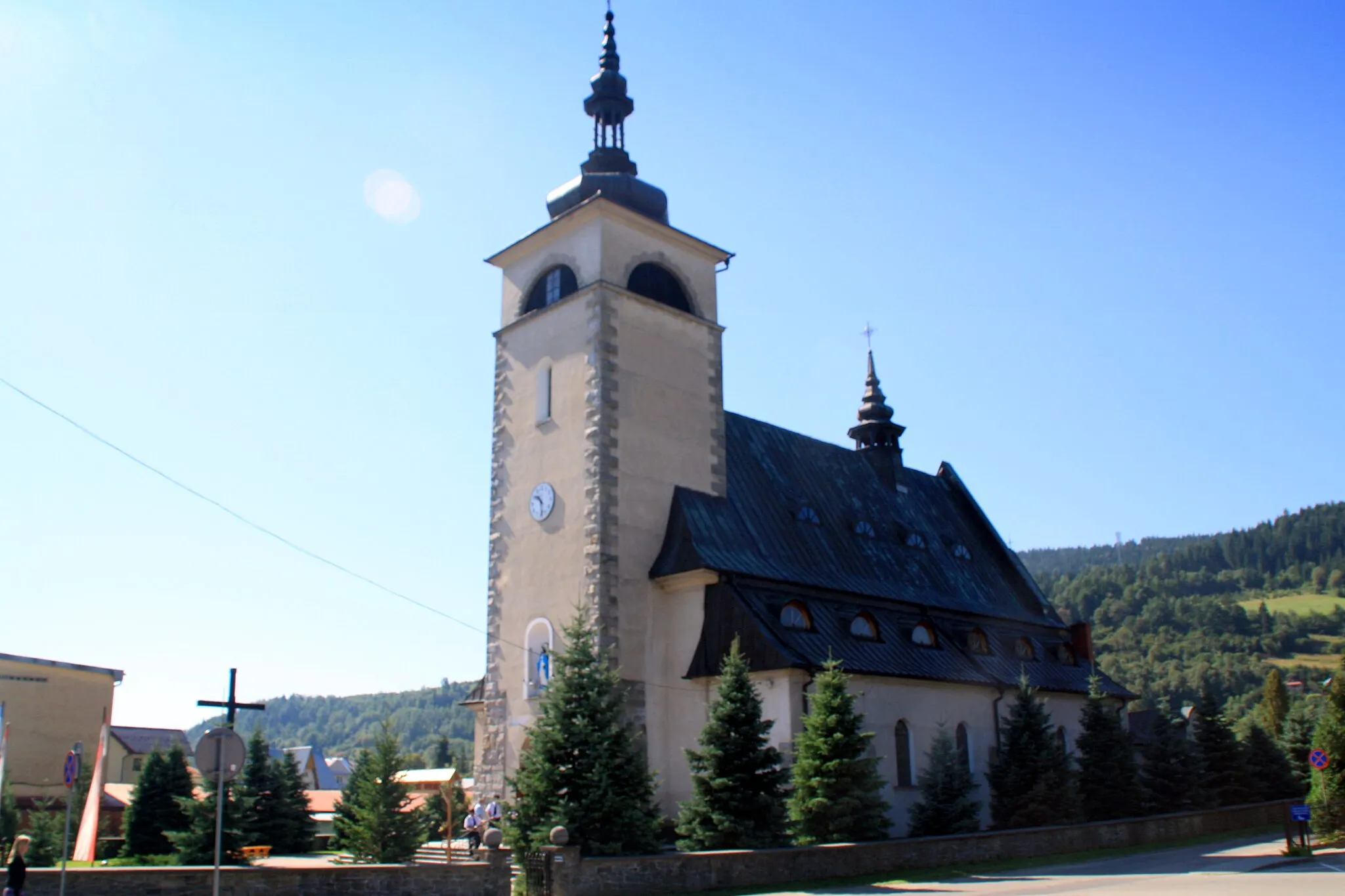 Photo showing: Kamienica - kościół Przemienienia Pańskiego i Nawiedzenia NMP