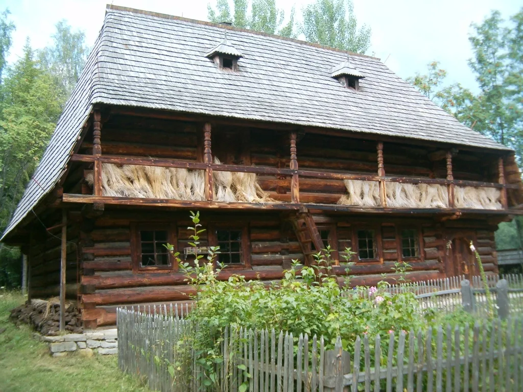 Photo showing: Orawski Park Etnograficzny w Zubrzycy Górnej. Chałupa Paś-Filipka