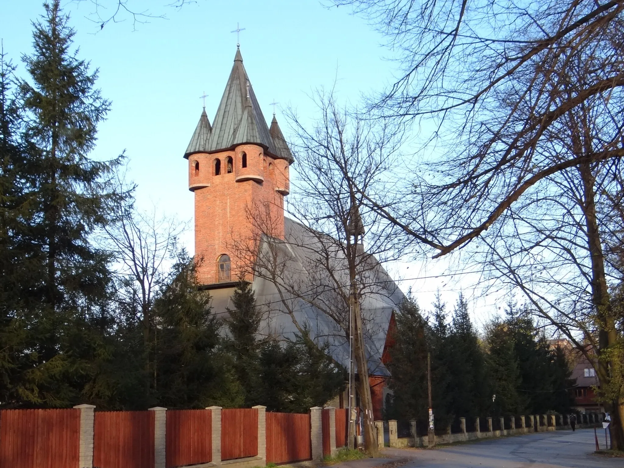 Photo showing: Kościół w Bystrej