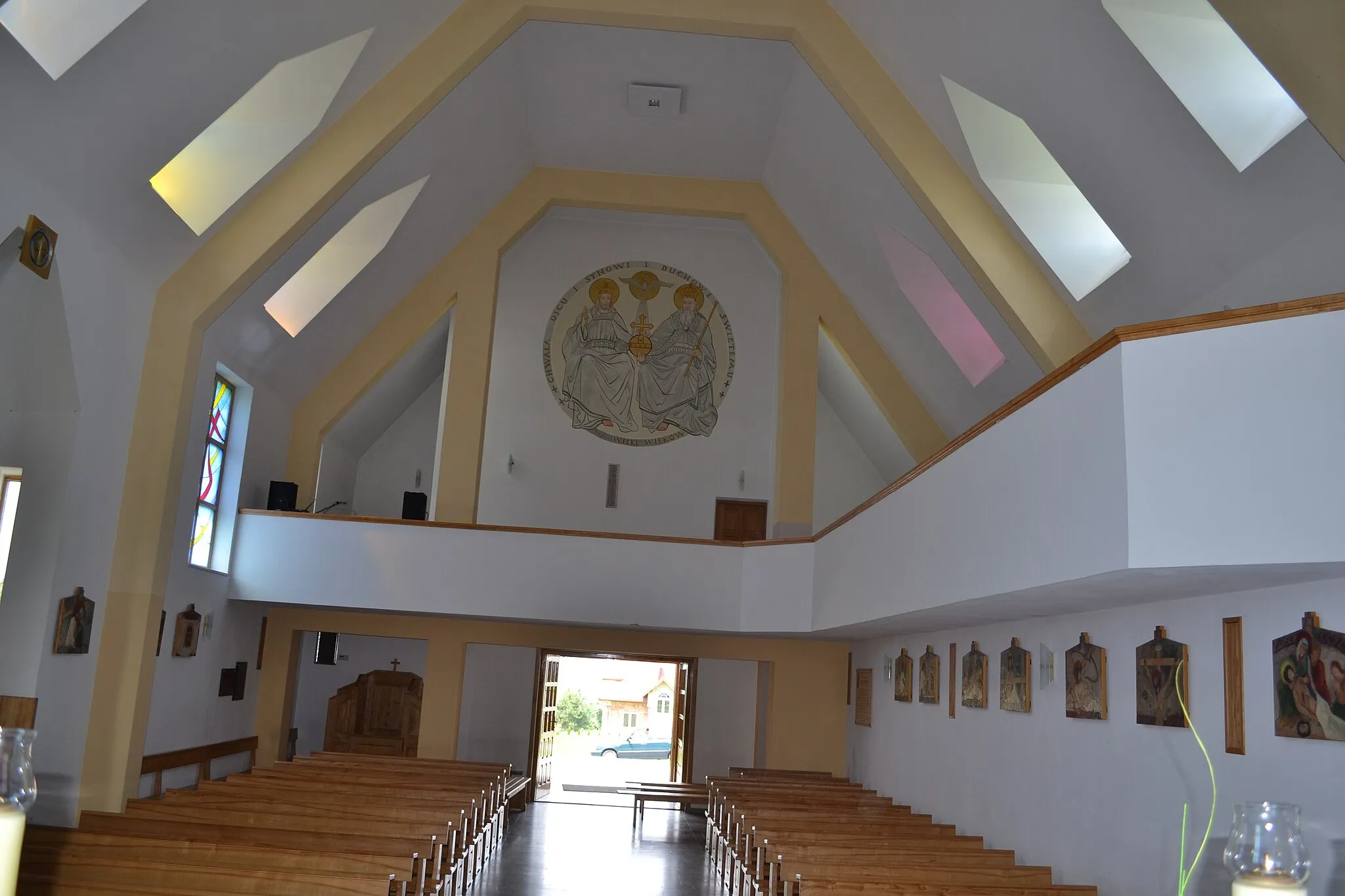 Photo showing: Siołkowa Zagórze - kaplica Miłosierdzia Bożego, 1998-2000 (chór)