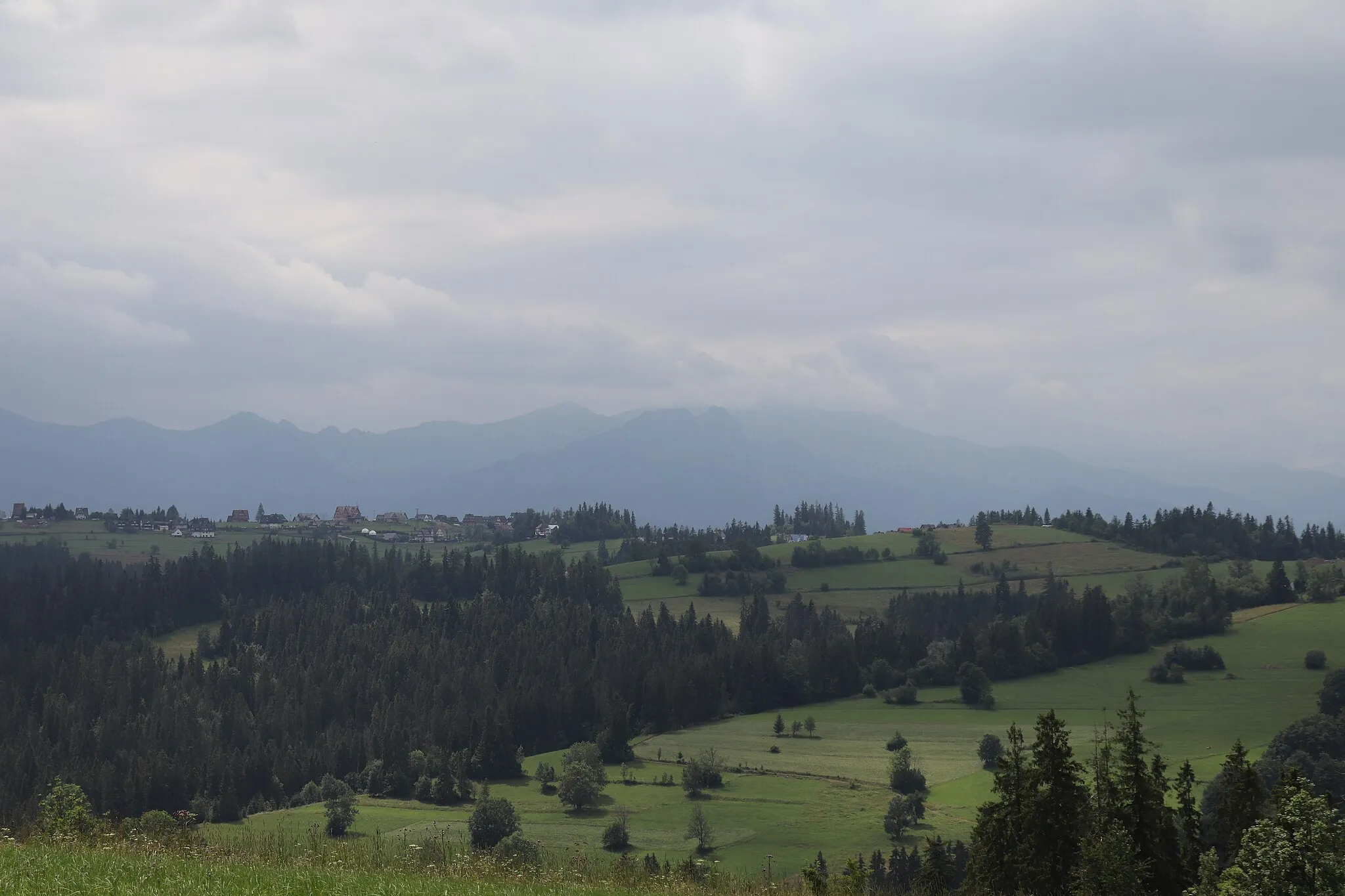 Photo showing: Groń - view from the Jankulakowski Wierch to Gliczarów Górny