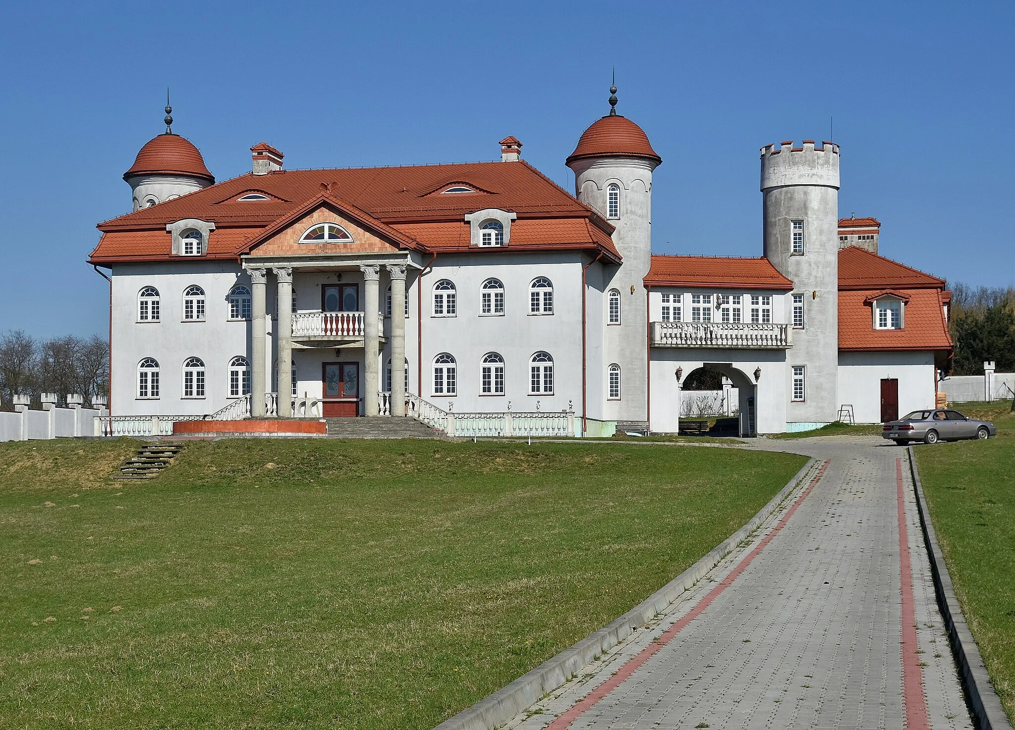 Photo showing: wieś Kobylanka