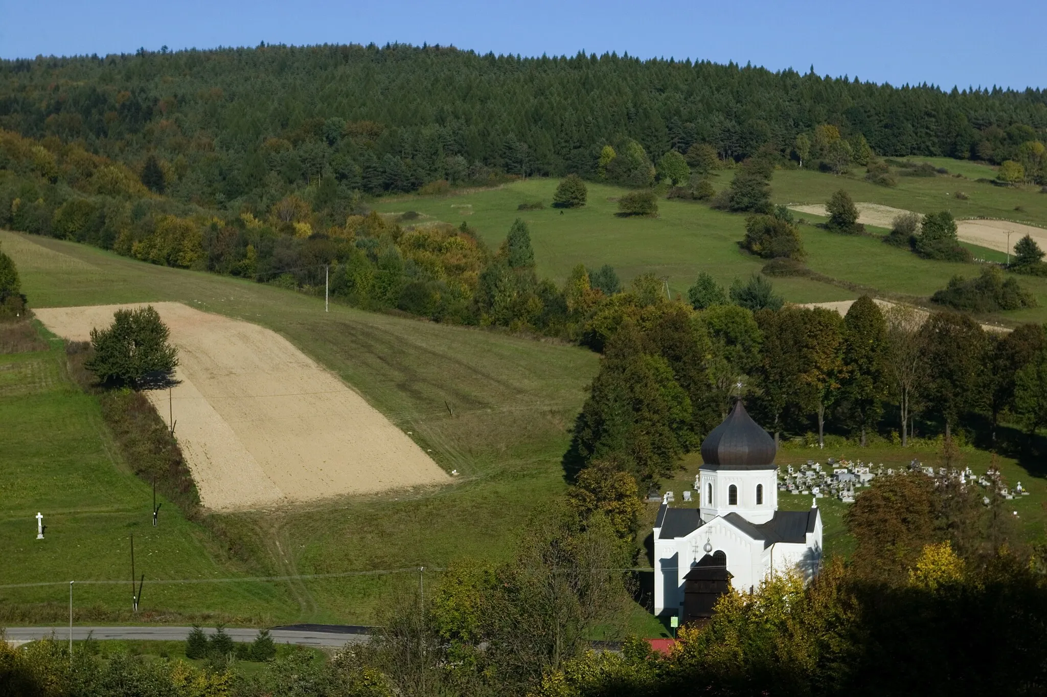 Photo showing: Cerkiew św. Paraskewy we wsi Pętna