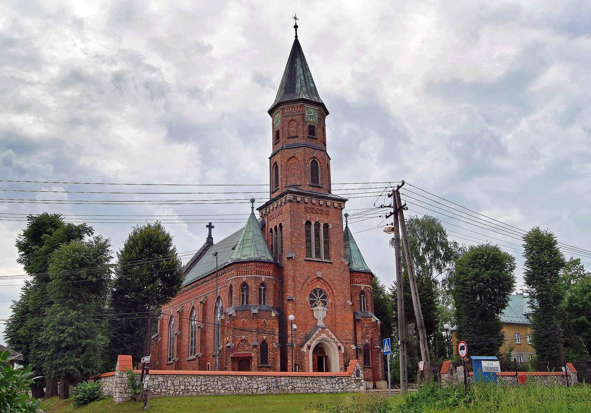 Photo showing: Church of the Sacred Heart of Jesus (1923 design. by Kazimierz Brzeziński), 144 Cechowa street, Krakow, Poland
