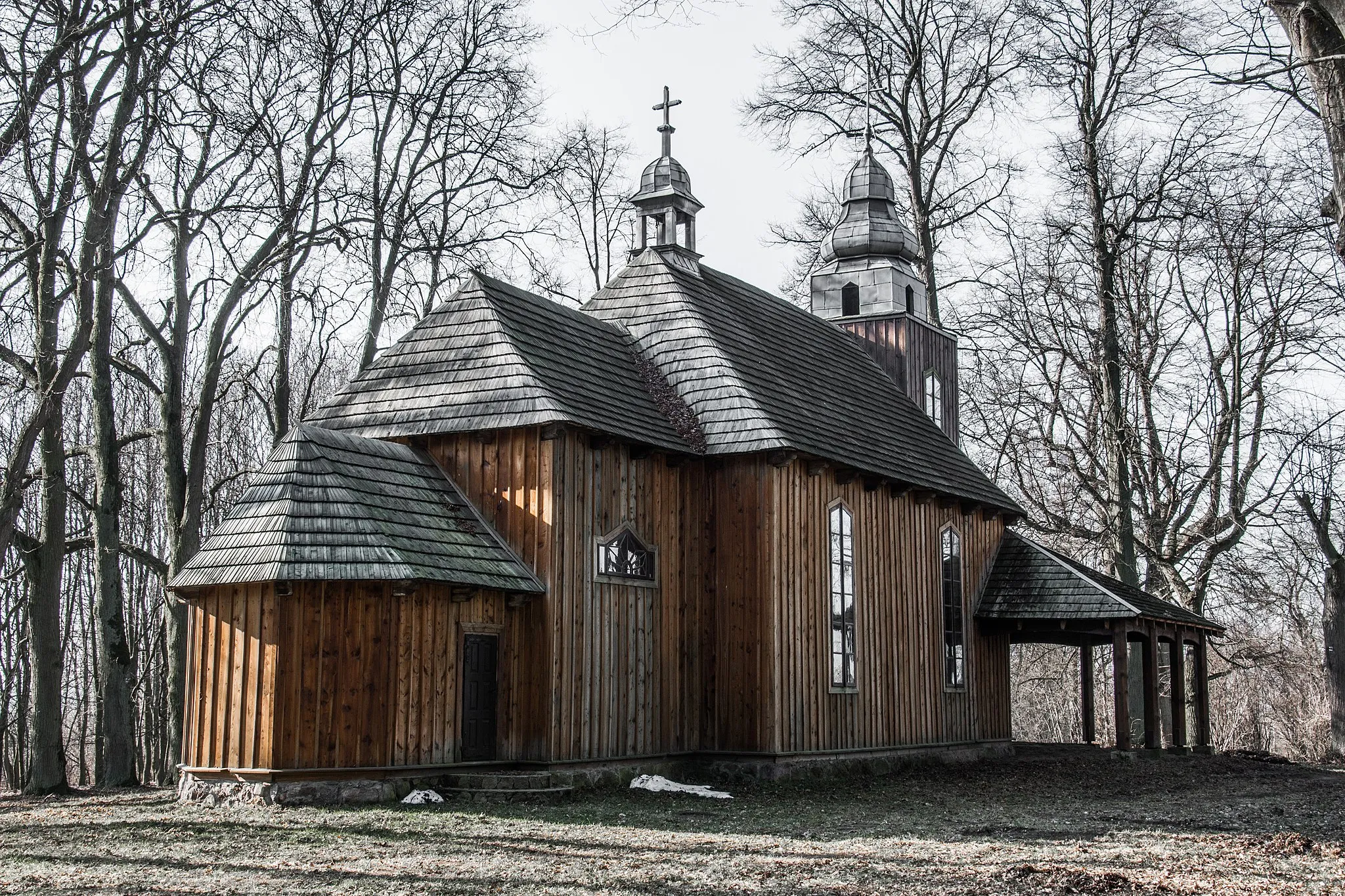 Photo showing: Kościół Świętego Krzyża w Drogiszce.