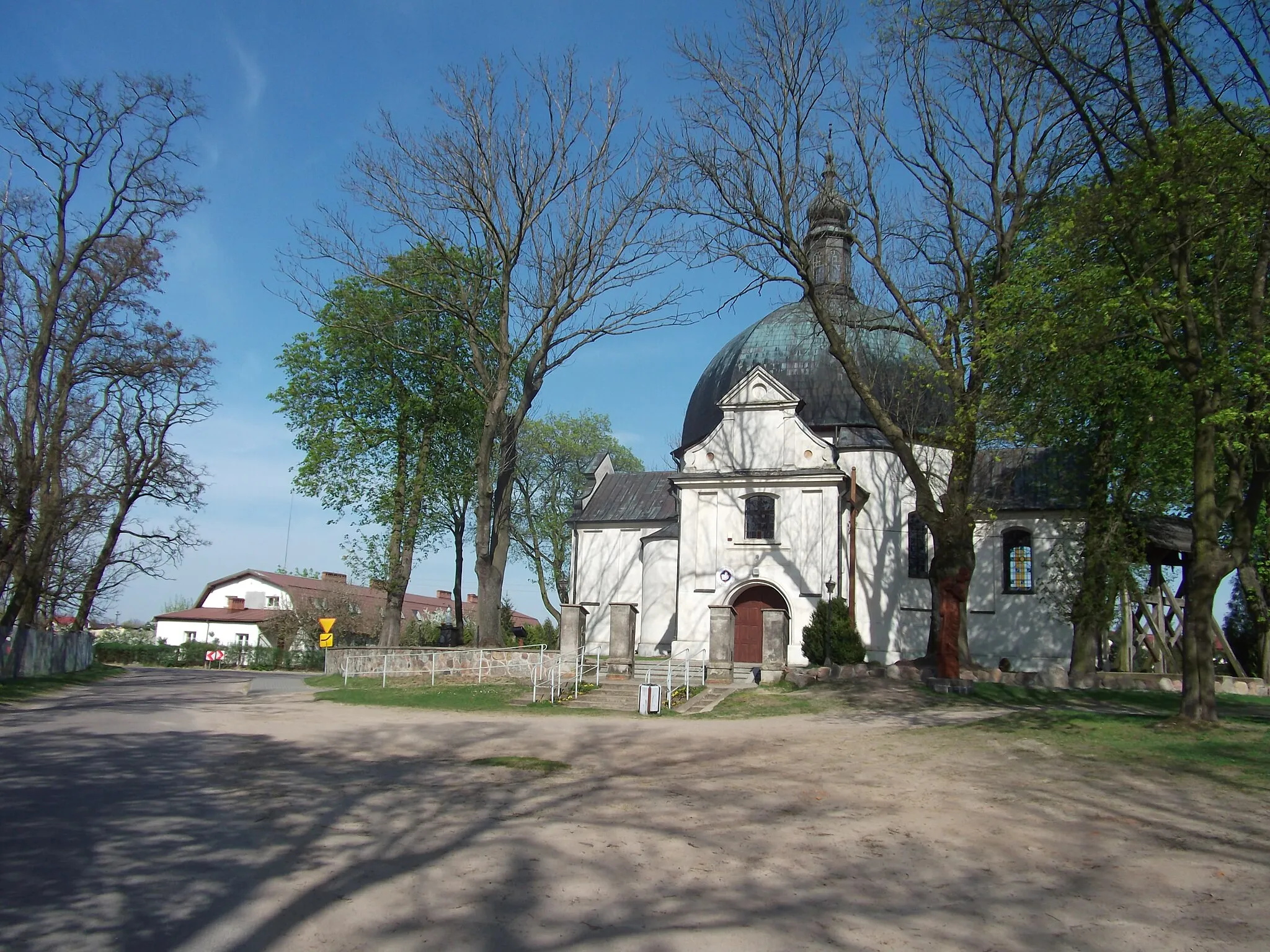 Photo showing: All Saints church in Miszewo Murowane in 2012 y.