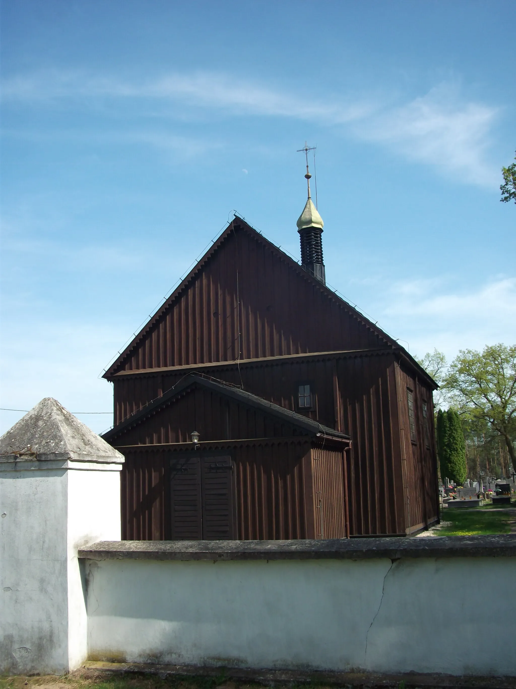 Photo showing: Church of St. Peter and Paul in Zakrzewo Kościelne