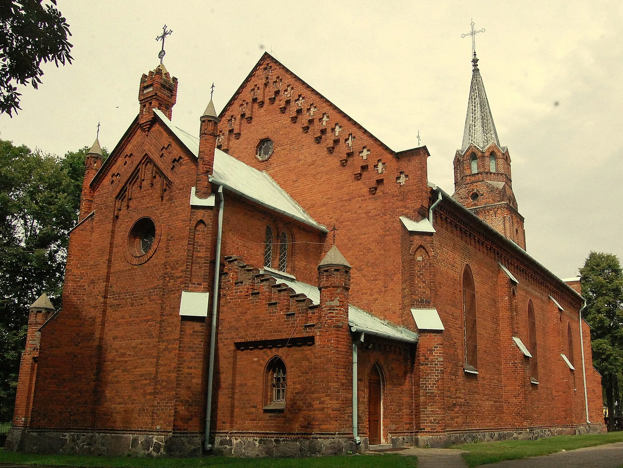 Photo showing: Lutocin (pow. żuromiński) - kościół parafialny św. Mateusza Ewangelisty