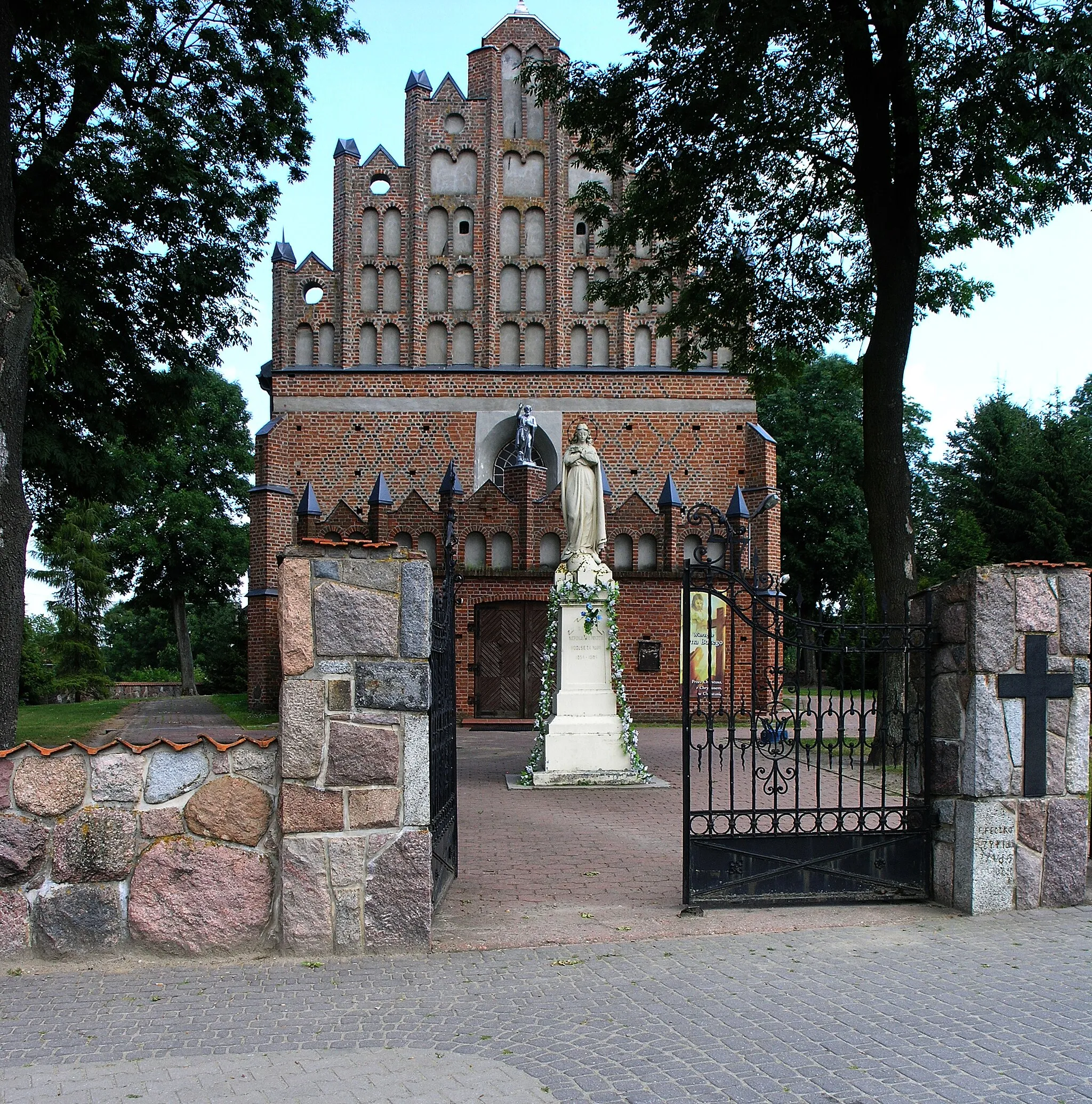 Photo showing: Saint John the Baptist church at Gołymin-Ośrodek (Masovian Voivodeship, Poland)